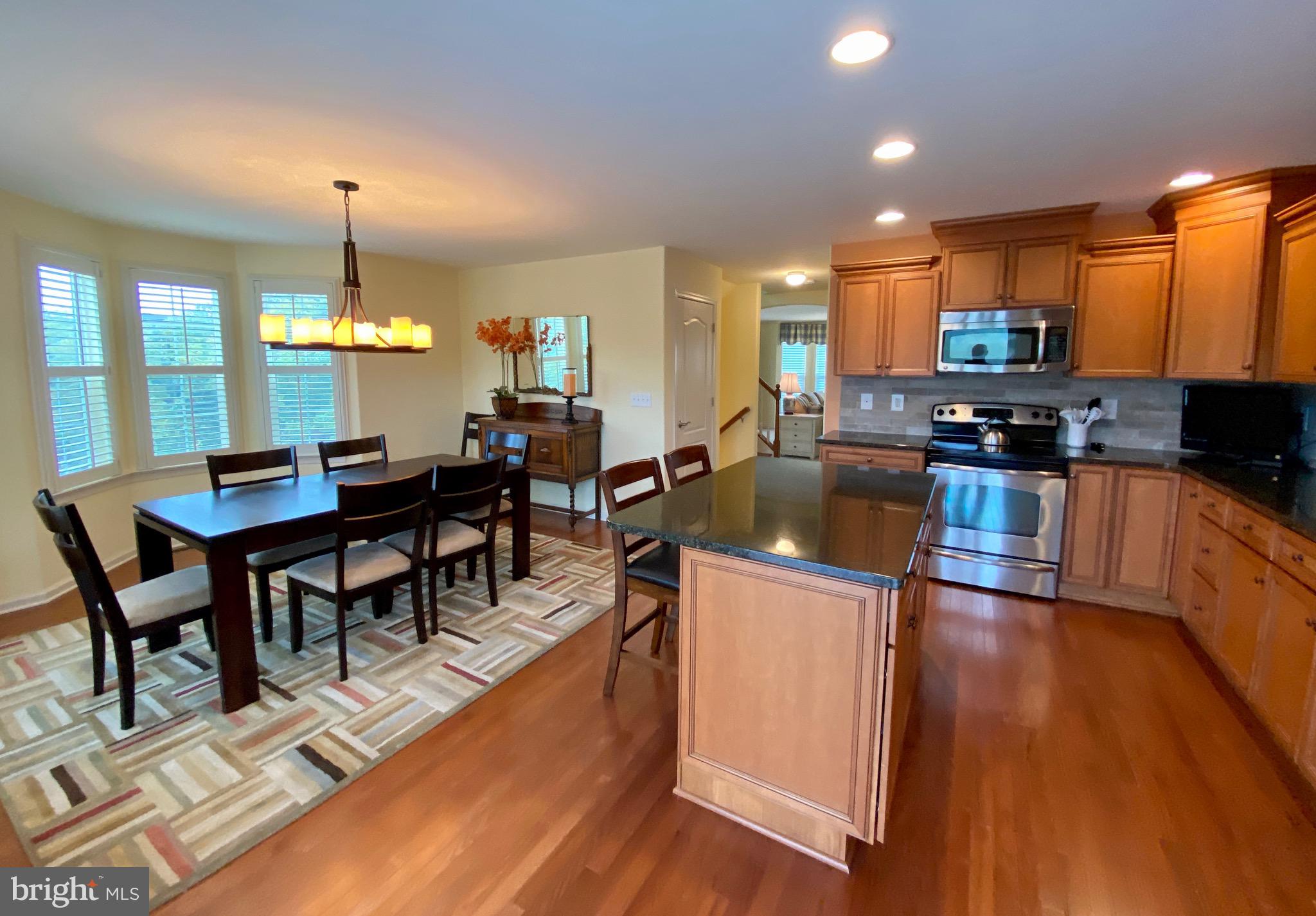 HUNT CLUB - Residential