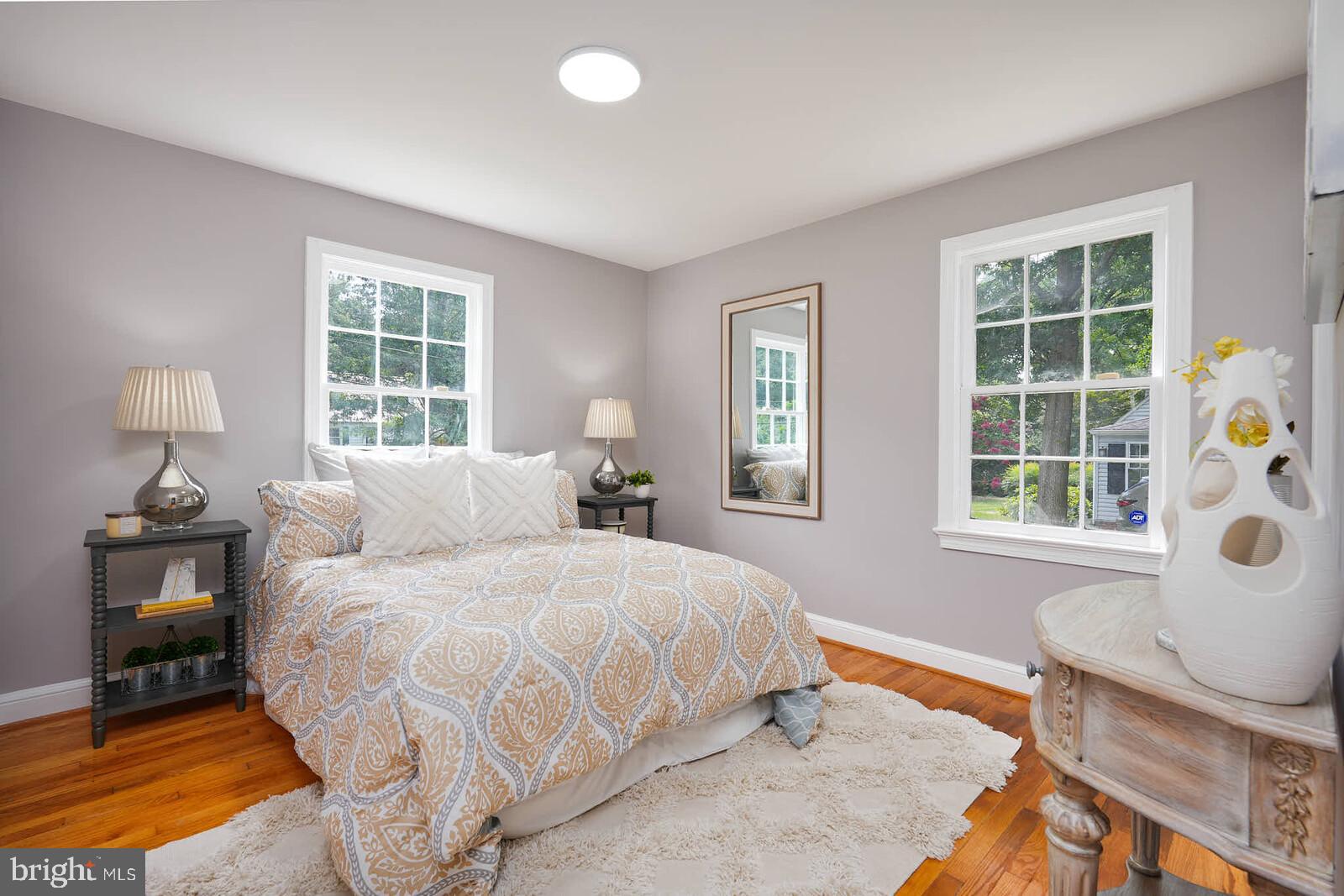 COLLEGE VIEW - Residential