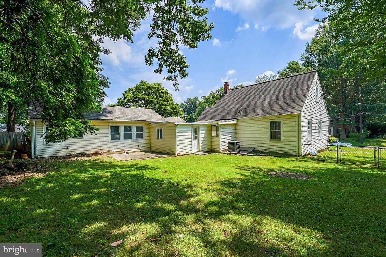 COLLEGE VIEW - Residential