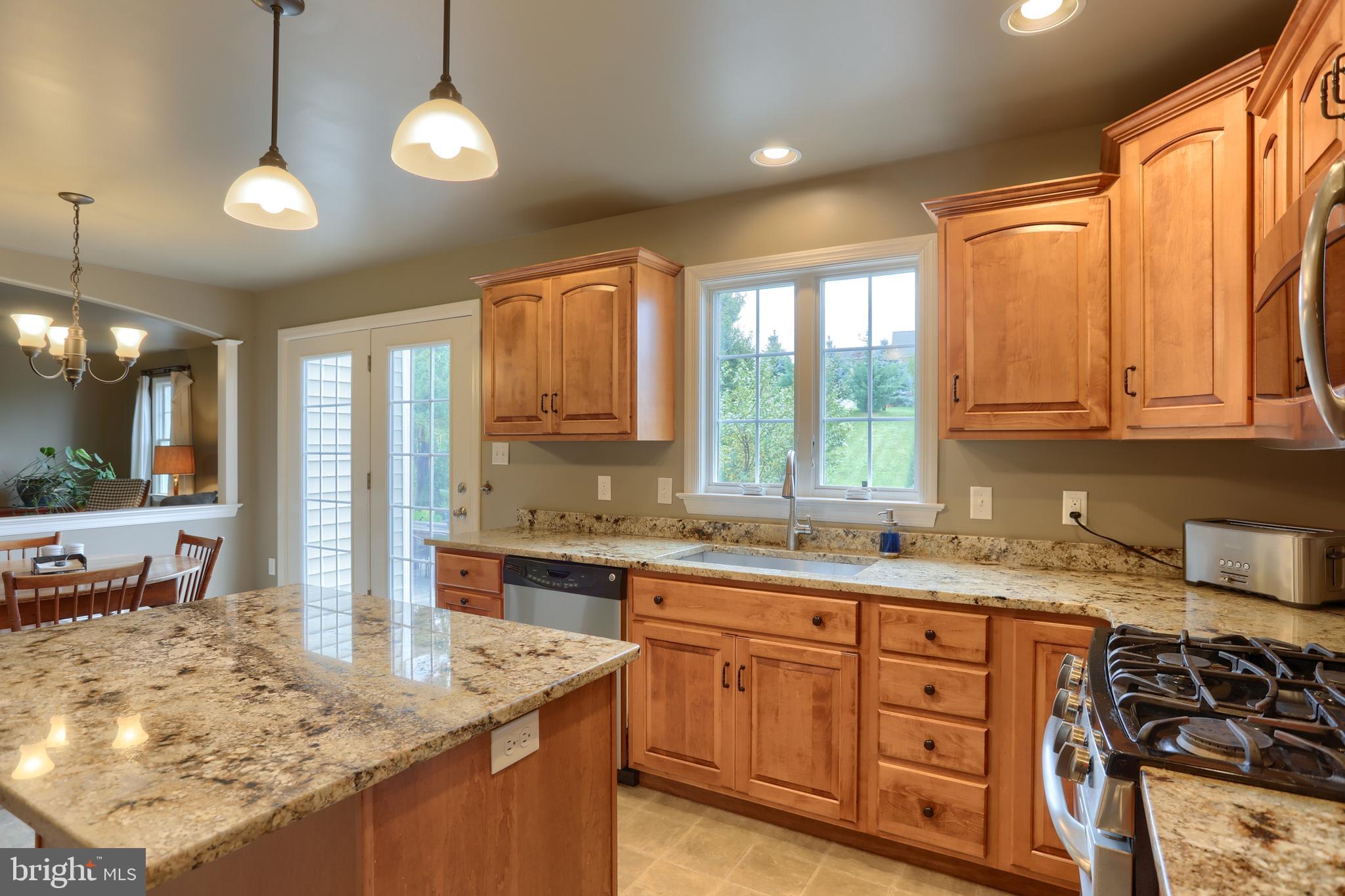 KENDALE OAKS - Residential