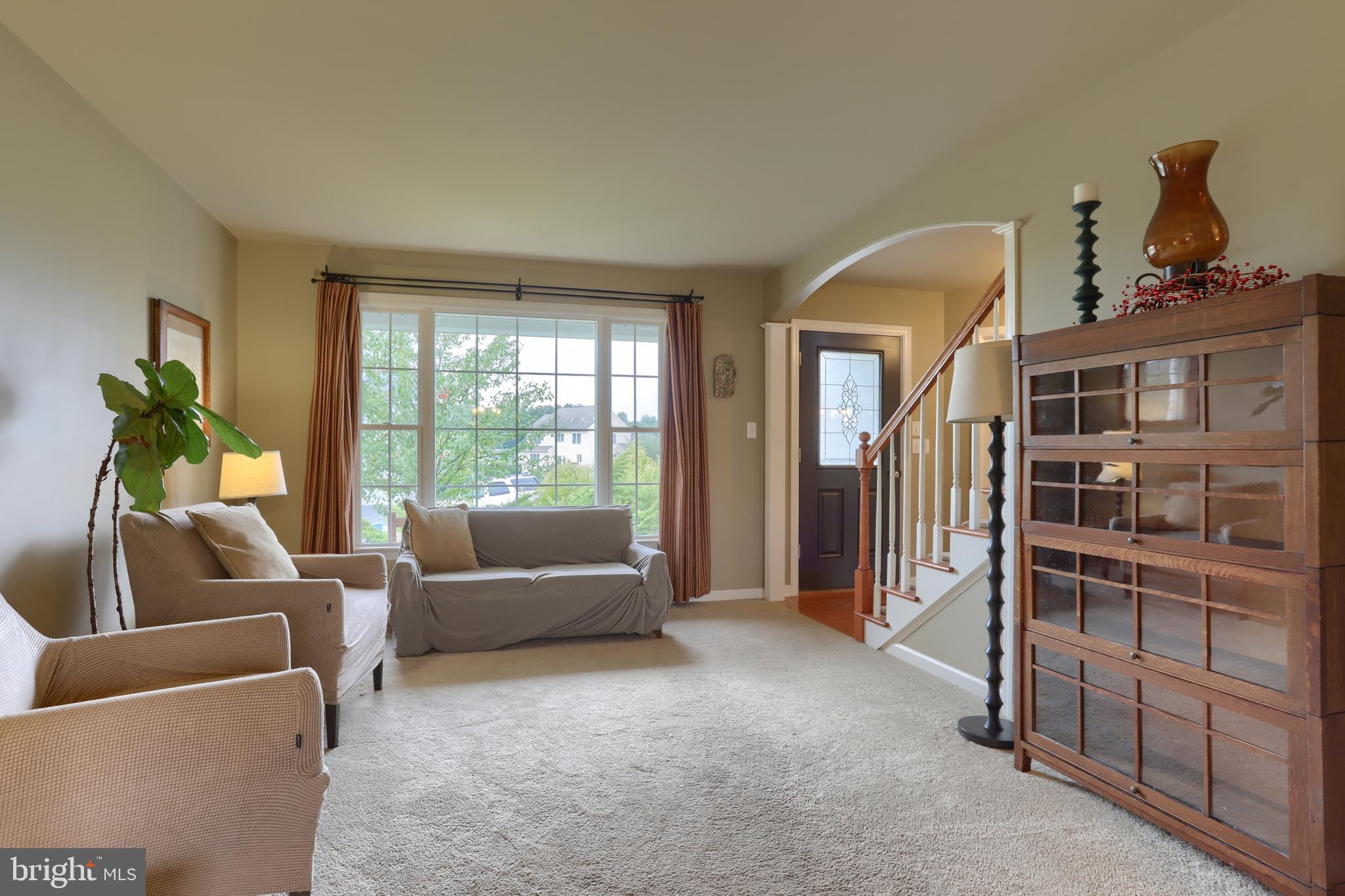 KENDALE OAKS - Residential