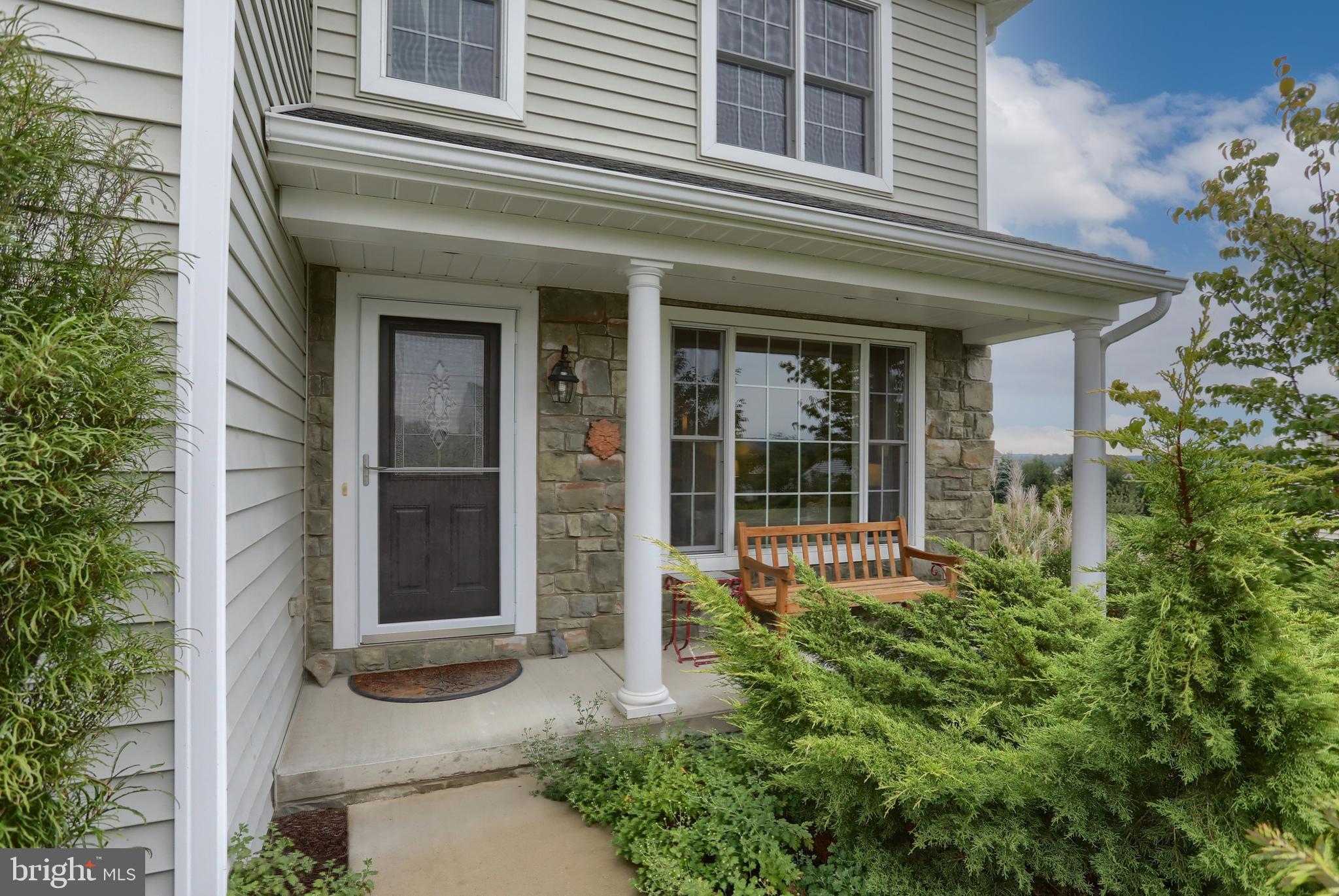 KENDALE OAKS - Residential