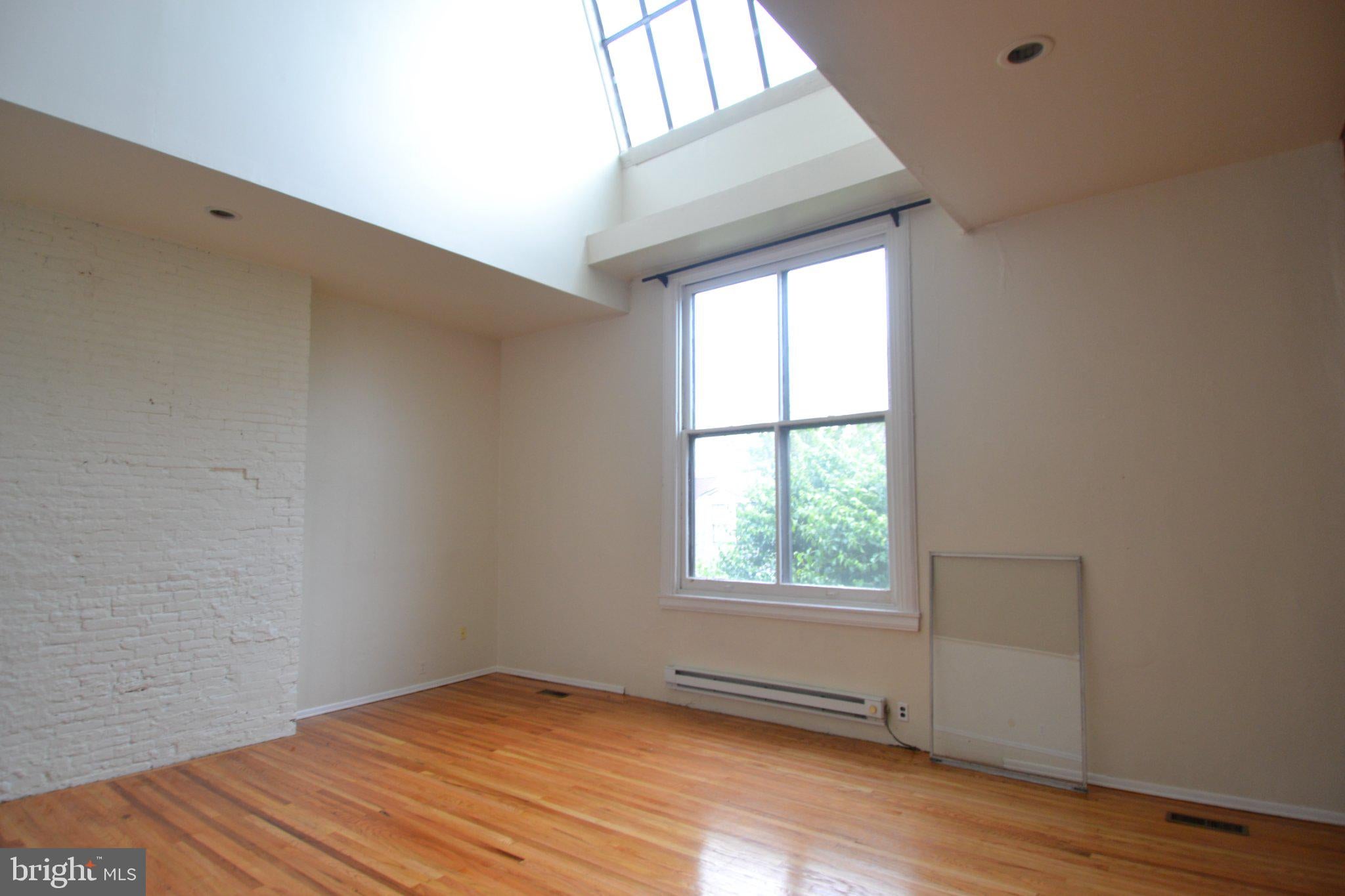 1010 CLINTON STREET 3M