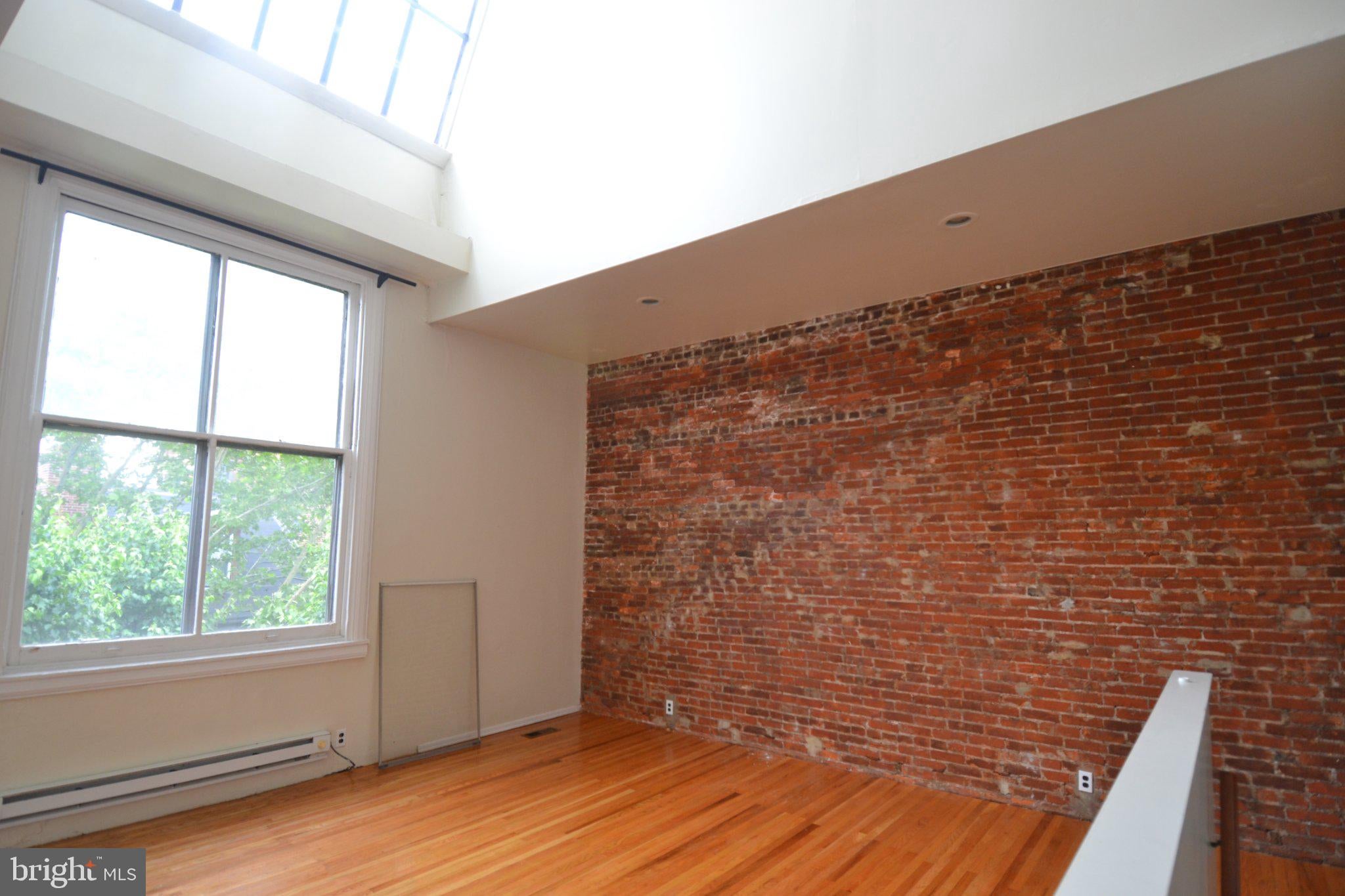 1010 CLINTON STREET 3M