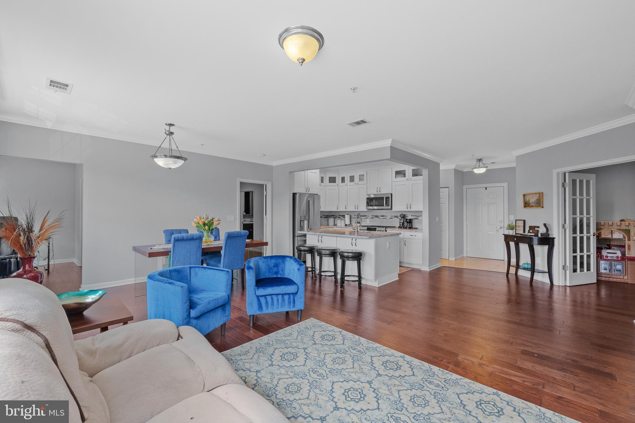 CAMERON STATION - Residential