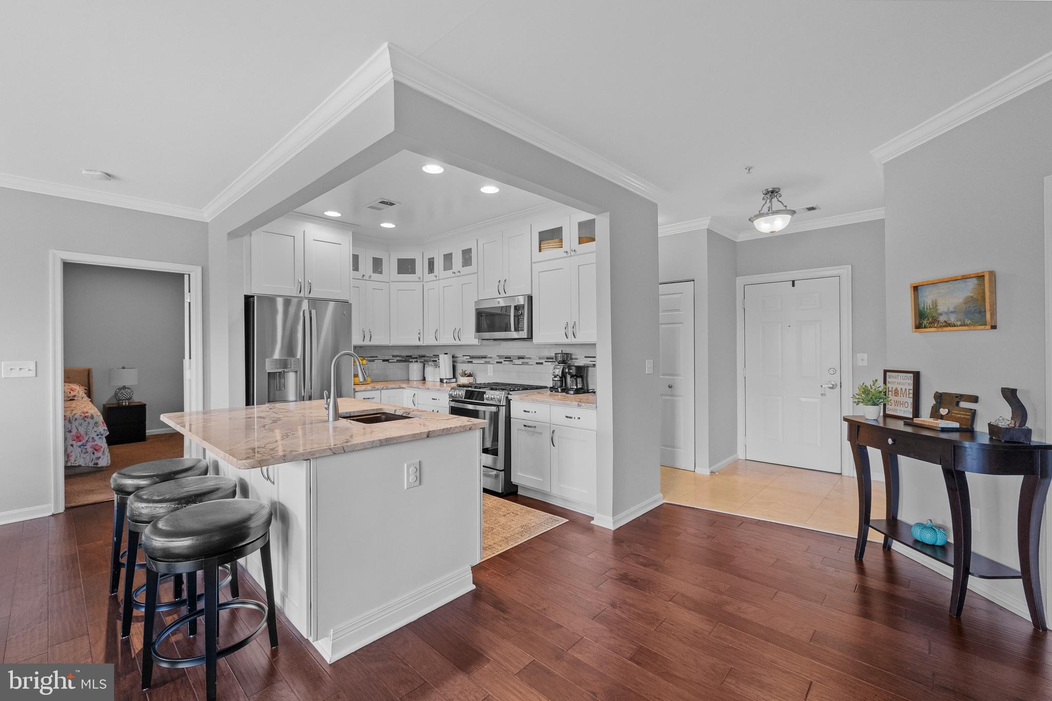 CAMERON STATION - Residential