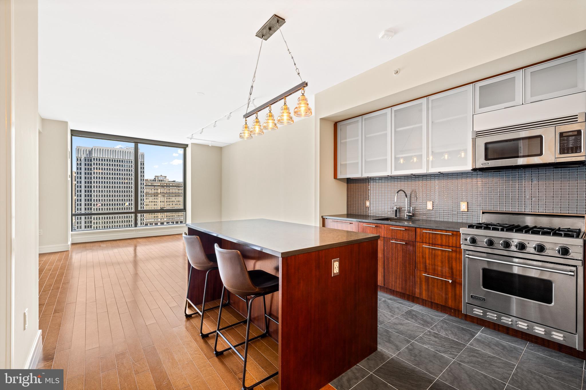 1414 S PENN SQUARE 14E