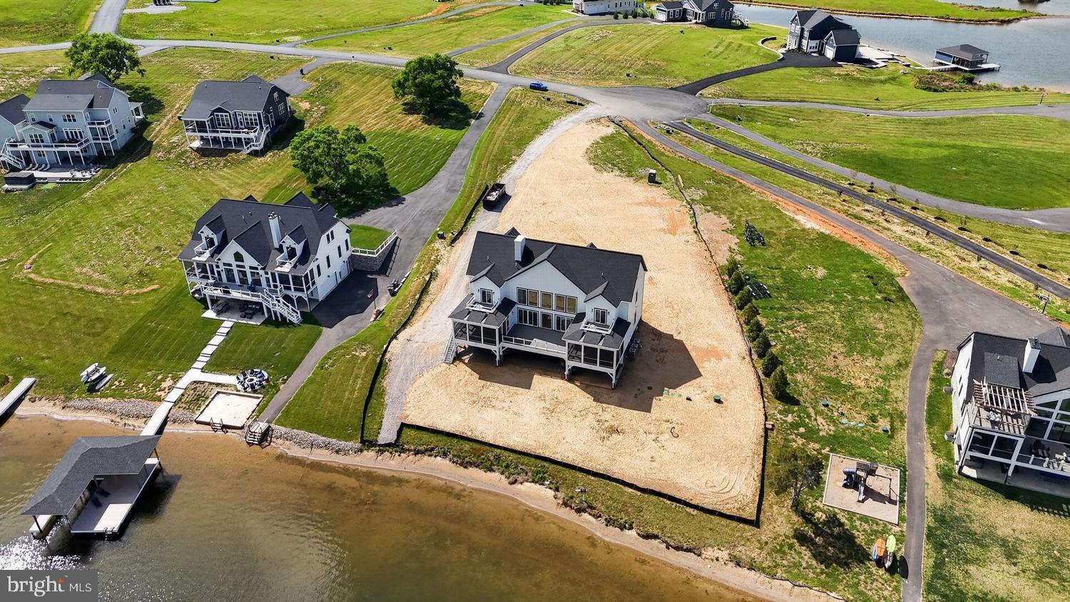 ROCK ISLAND LANDING - Residential