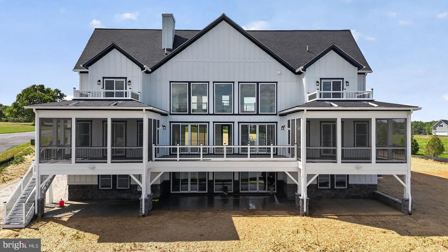 ROCK ISLAND LANDING - Residential