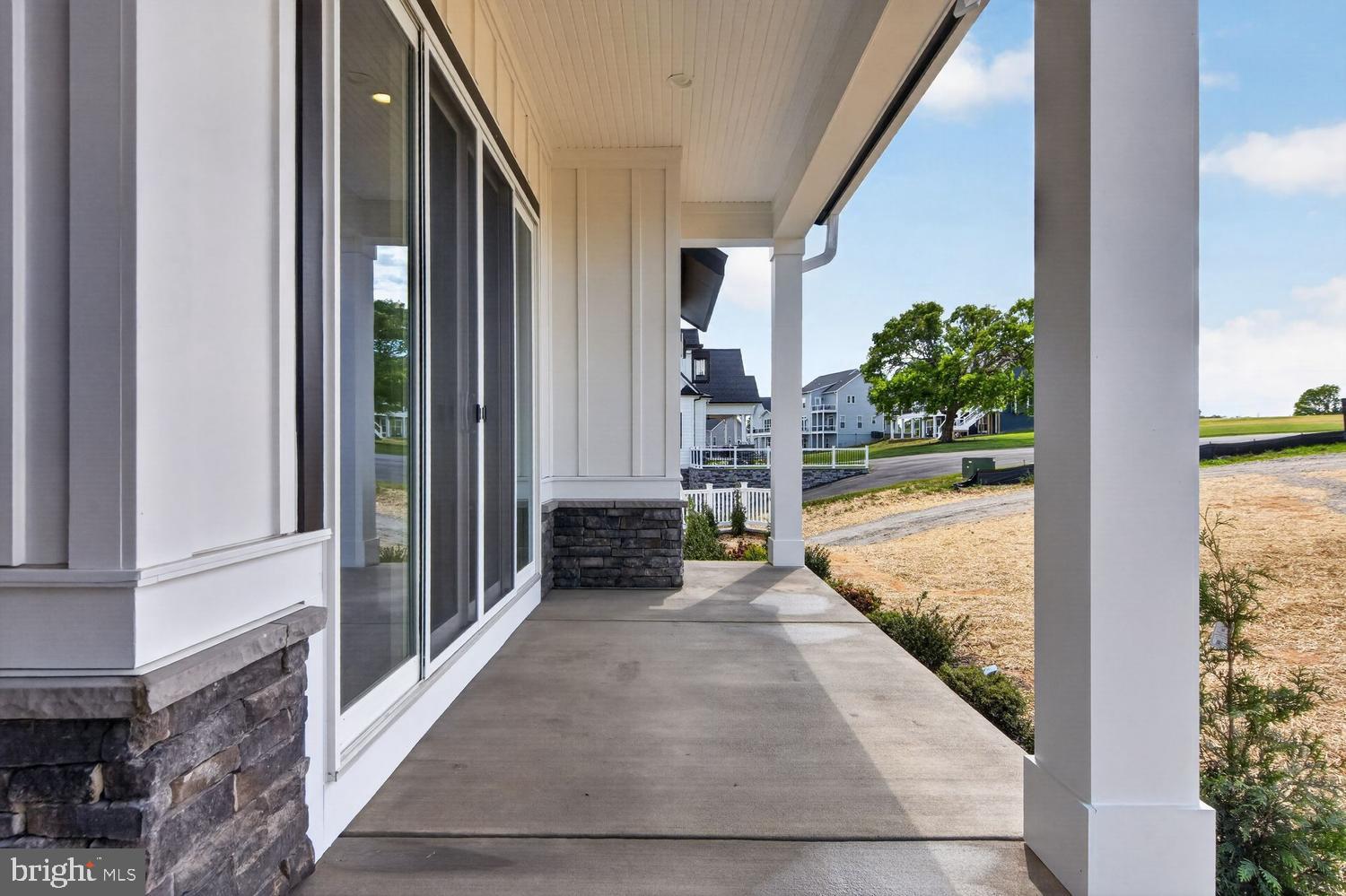 ROCK ISLAND LANDING - Residential