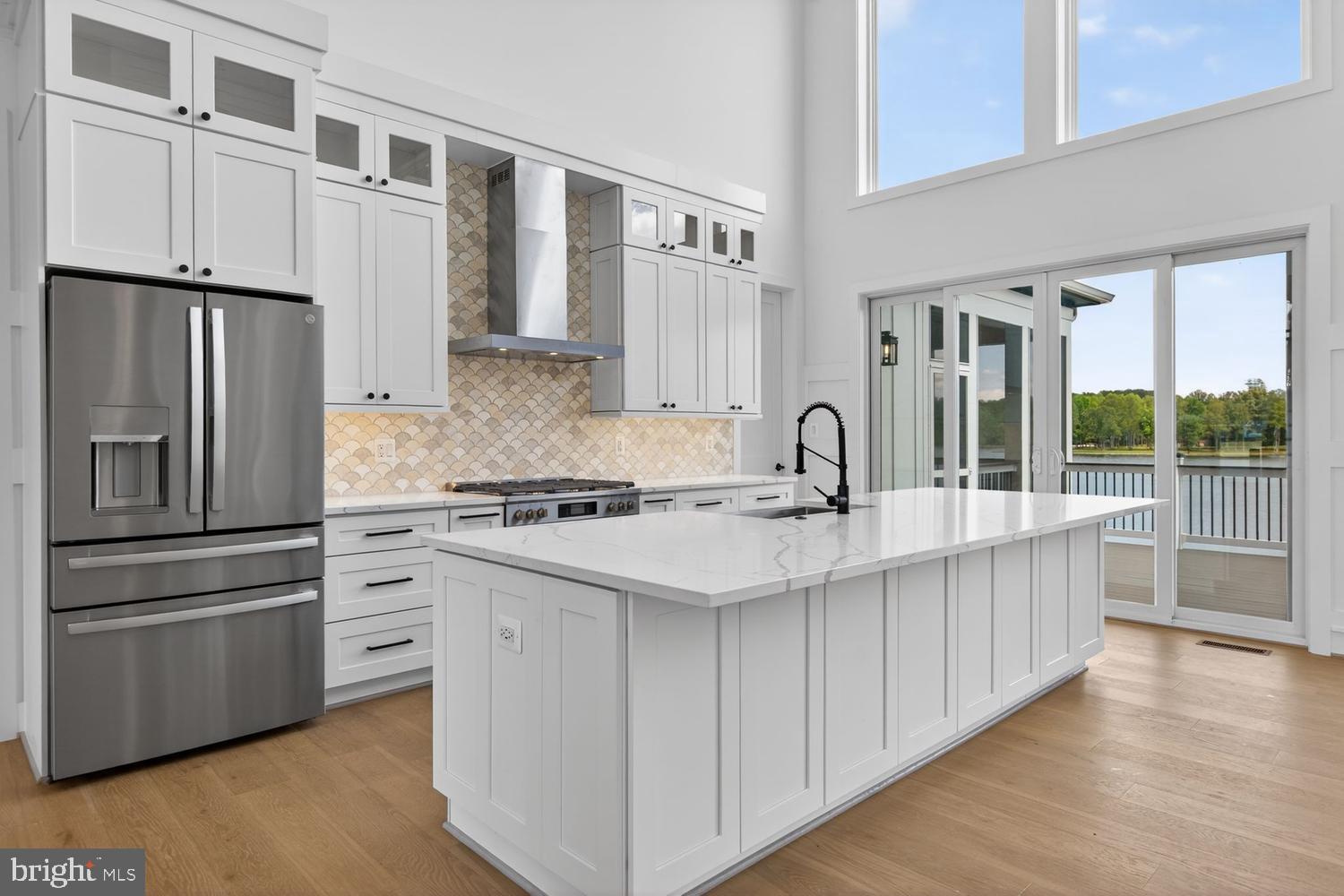 ROCK ISLAND LANDING - Residential