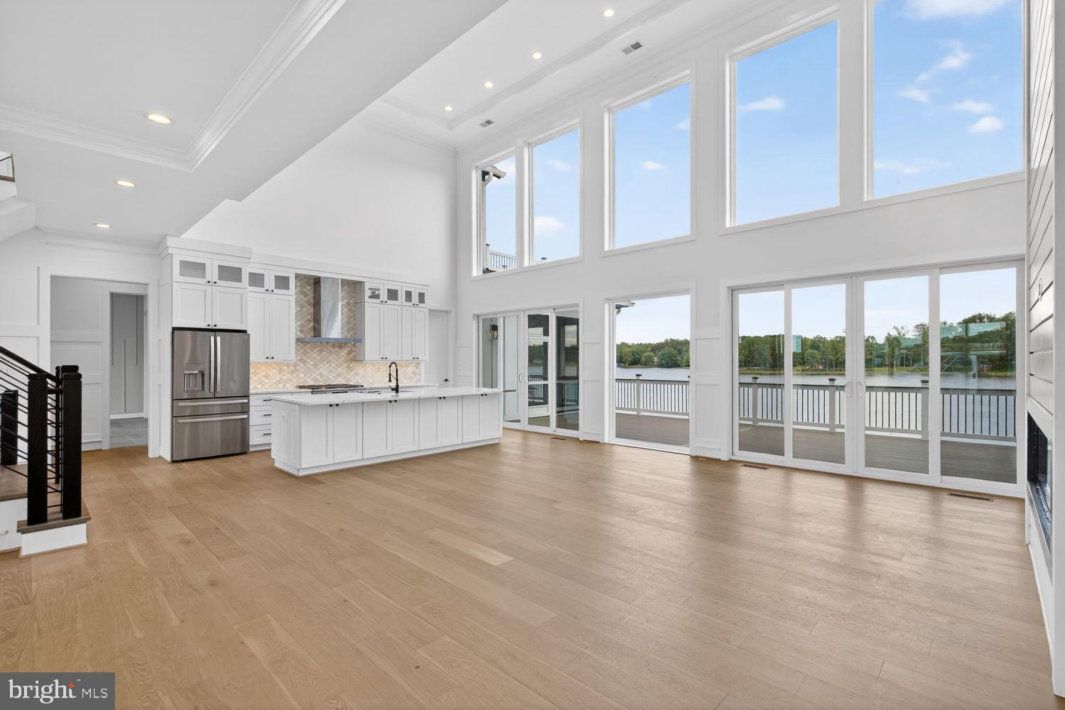 ROCK ISLAND LANDING - Residential