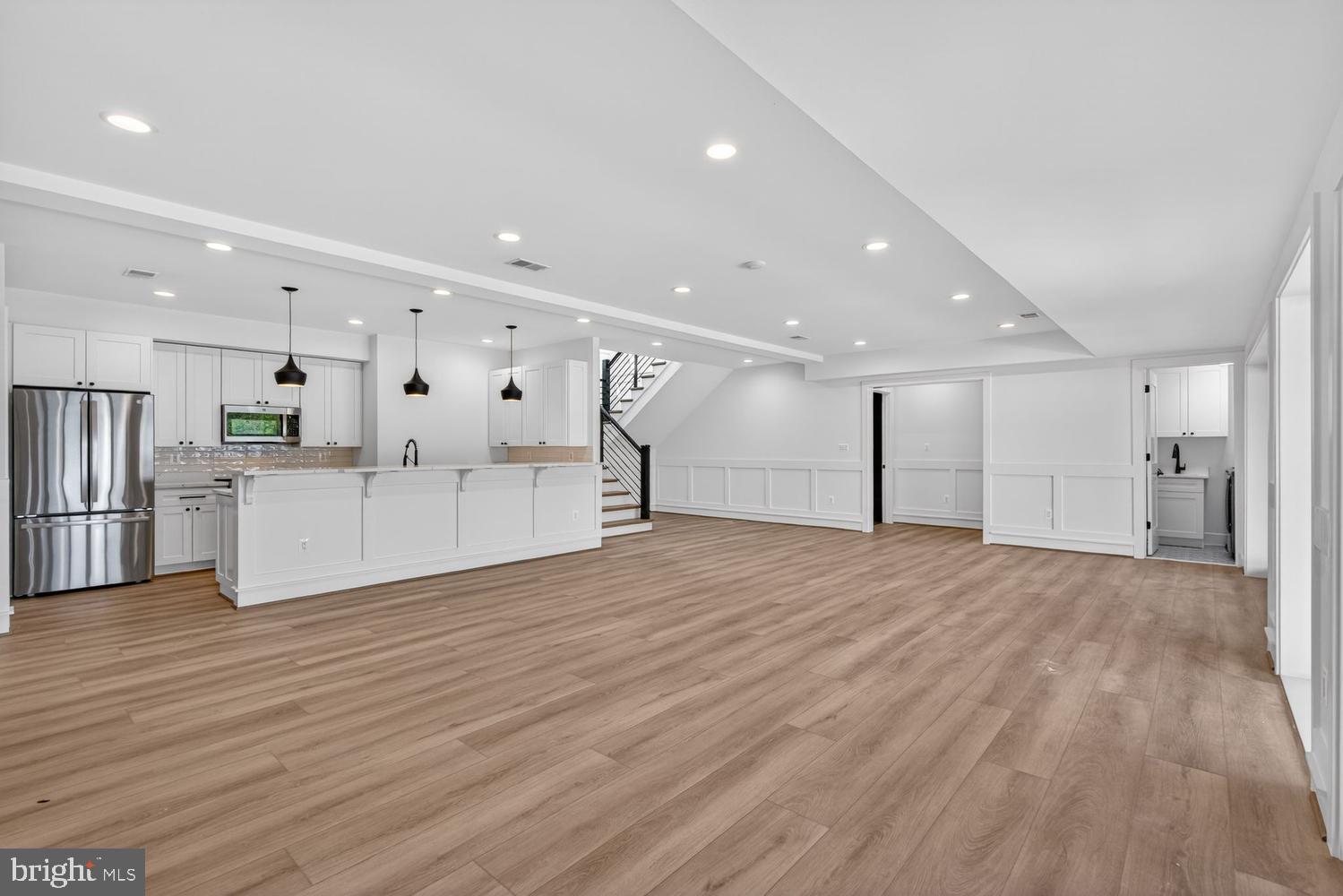 ROCK ISLAND LANDING - Residential