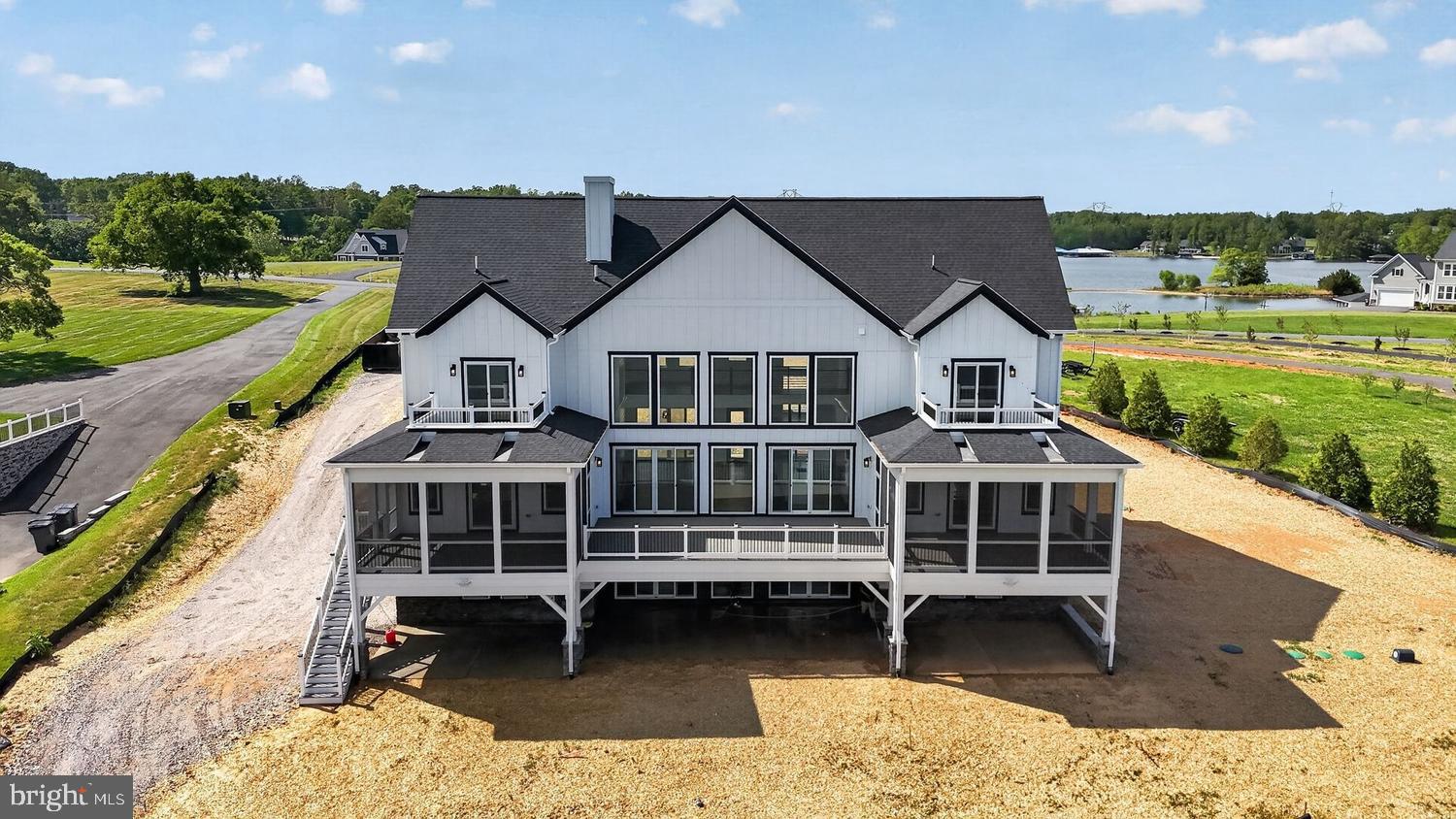 ROCK ISLAND LANDING - Residential