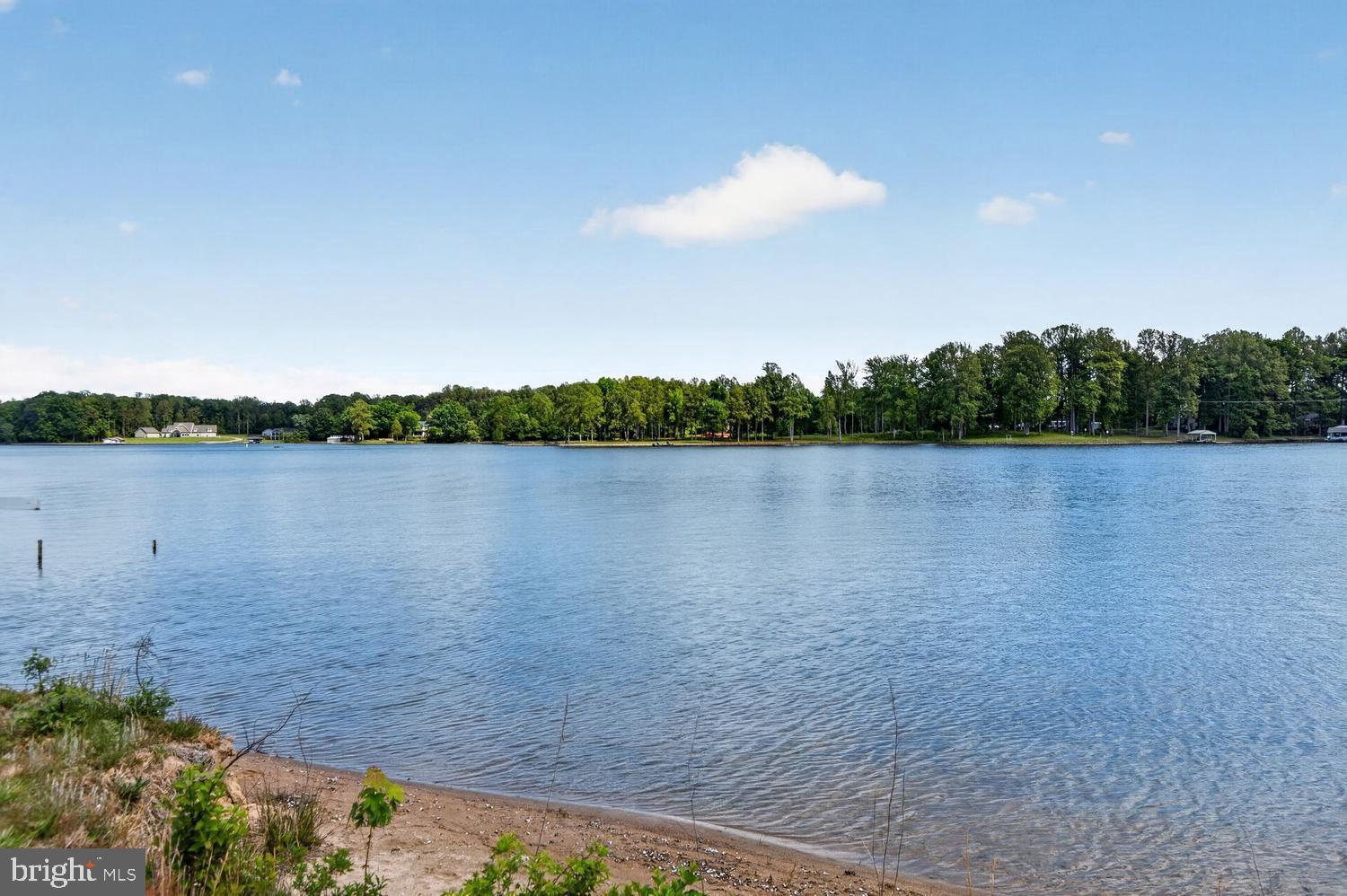 ROCK ISLAND LANDING - Residential