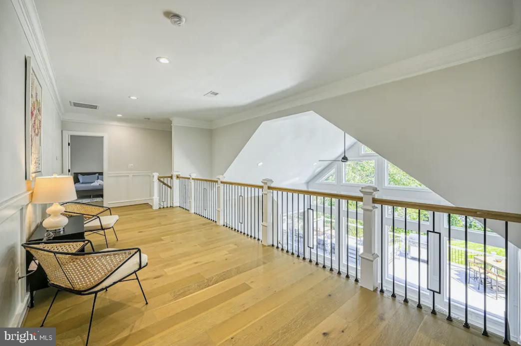 ROCK ISLAND LANDING - Residential