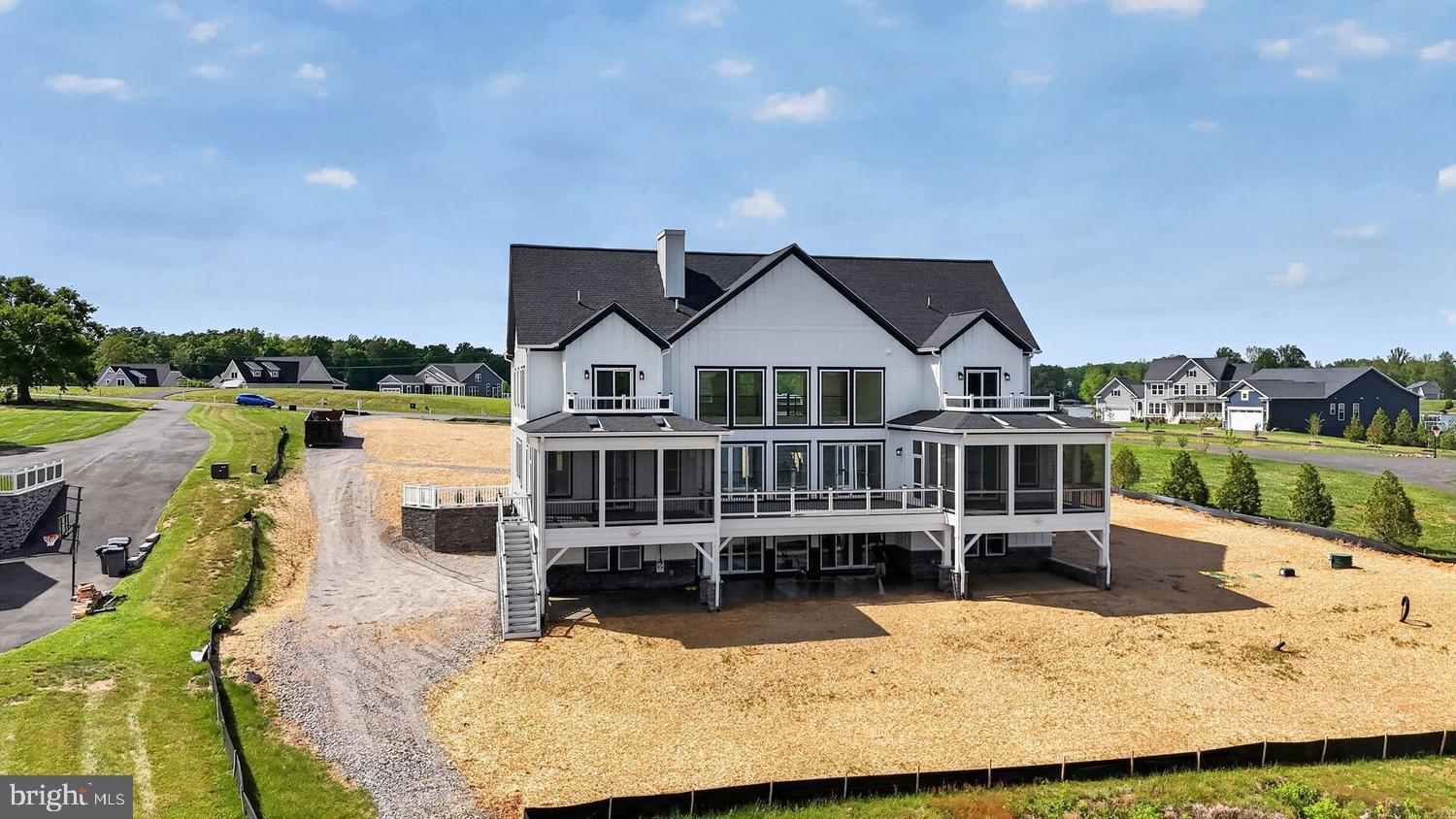 ROCK ISLAND LANDING - Residential