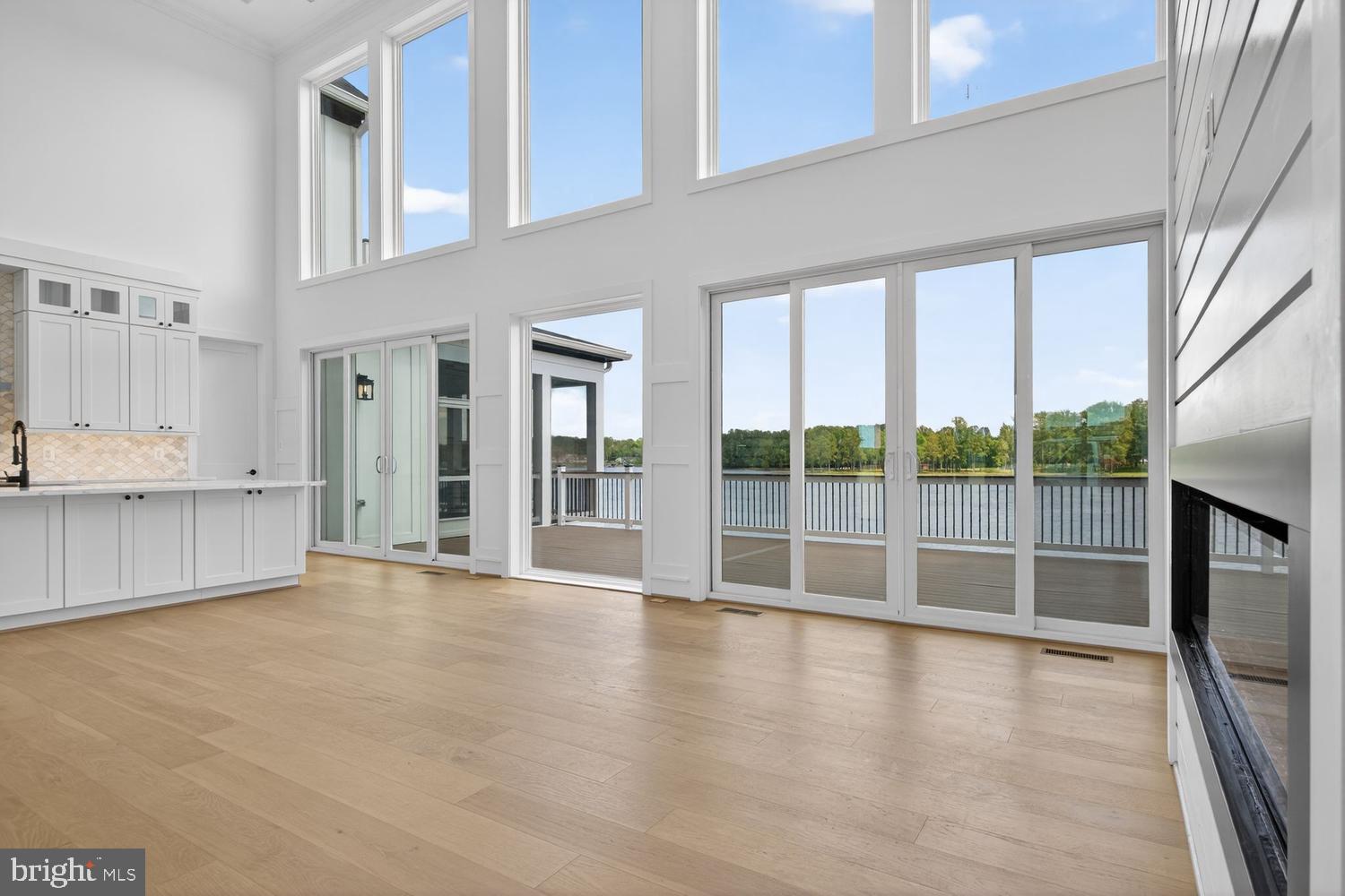ROCK ISLAND LANDING - Residential