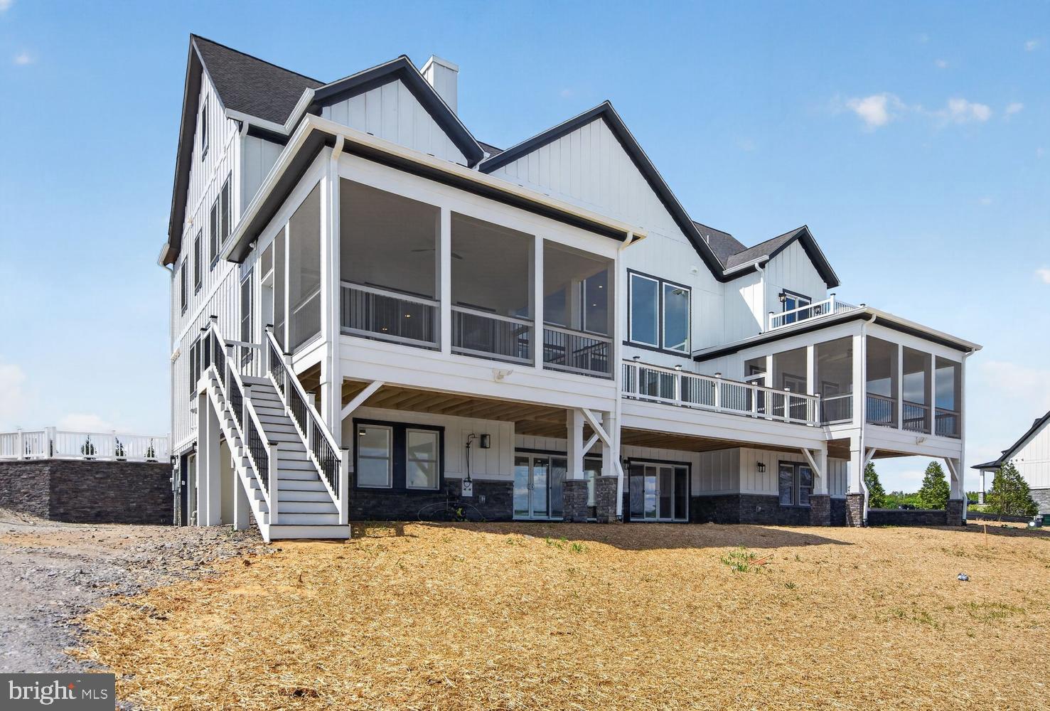 ROCK ISLAND LANDING - Residential