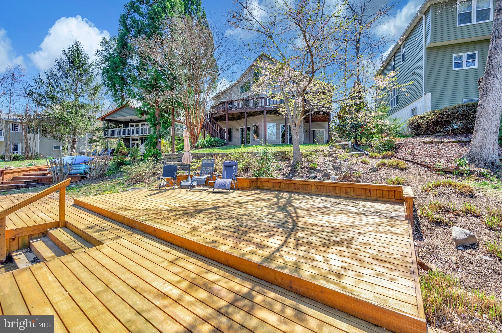 LAKE OF THE WOODS - Residential