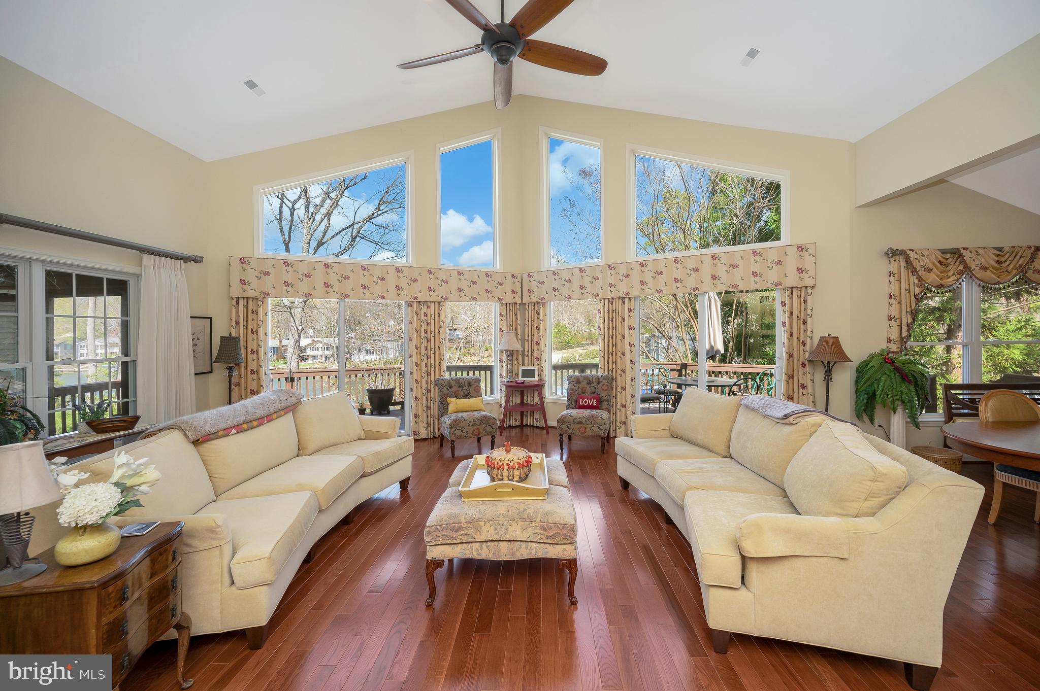 LAKE OF THE WOODS - Residential