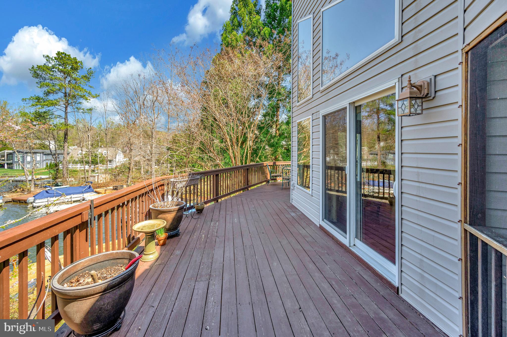 LAKE OF THE WOODS - Residential