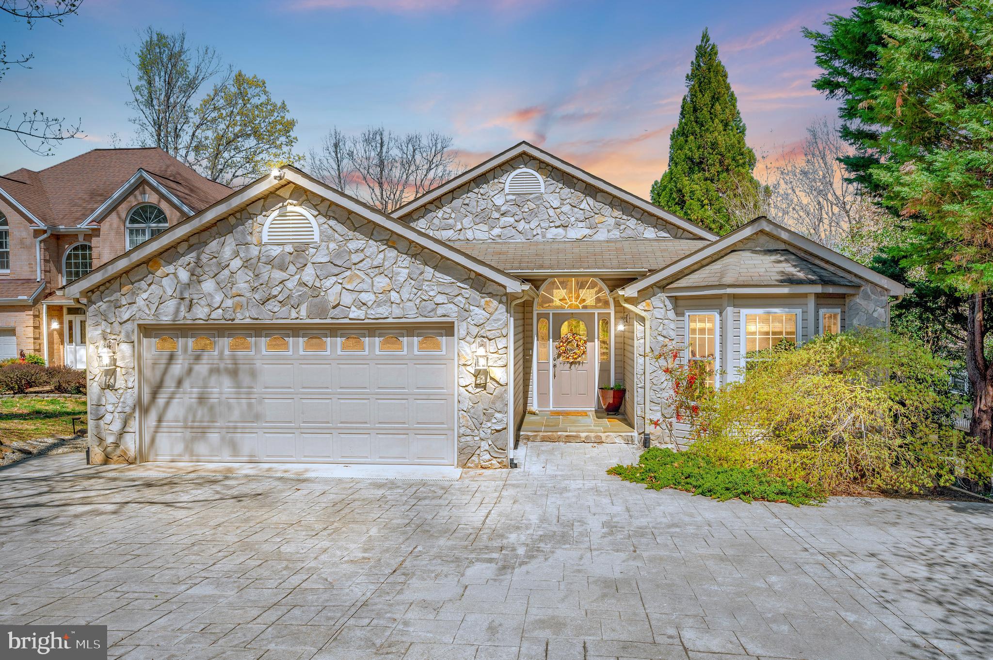 LAKE OF THE WOODS - Residential