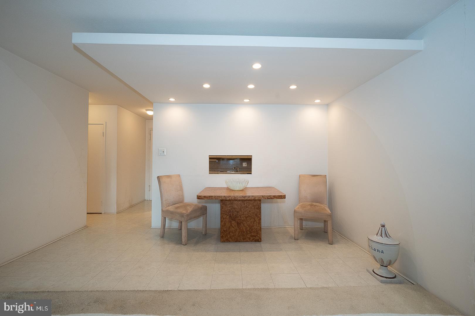 1901 JOHN F KENNEDY BOULEVARD 2714