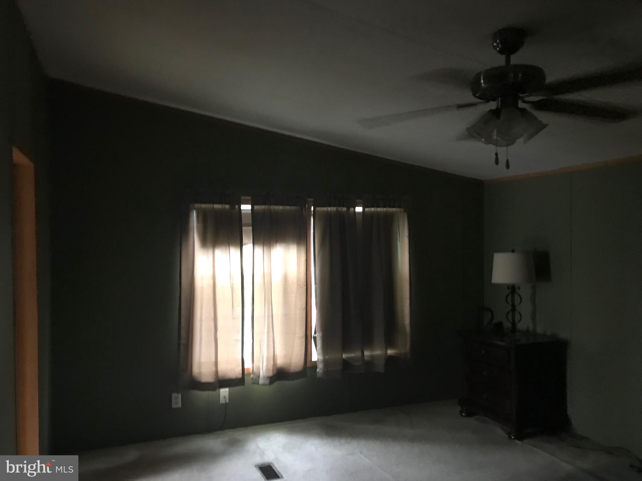 LAKESIDE VILLAGE - Residential