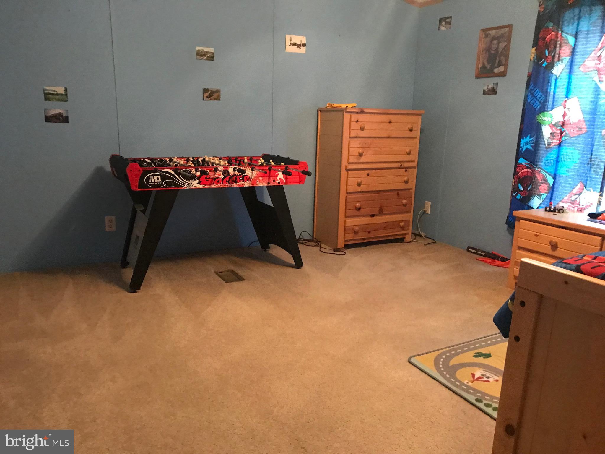 LAKESIDE VILLAGE - Residential