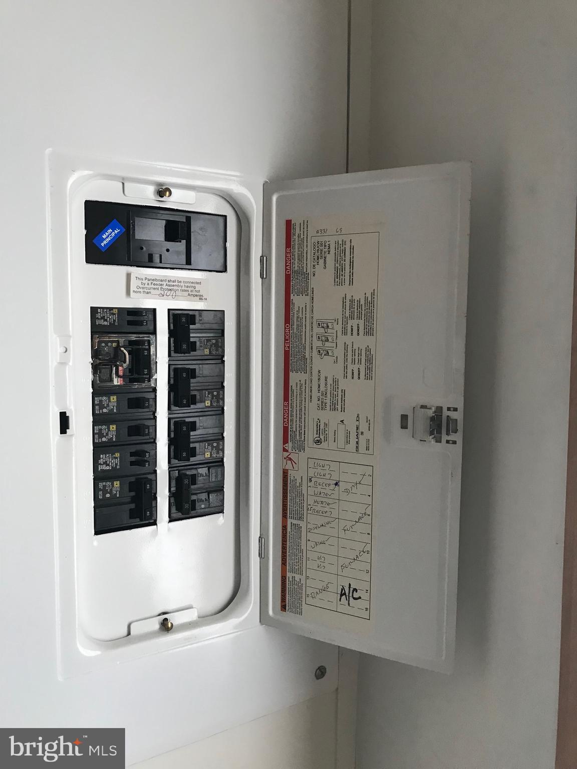 LAKESIDE VILLAGE - Residential