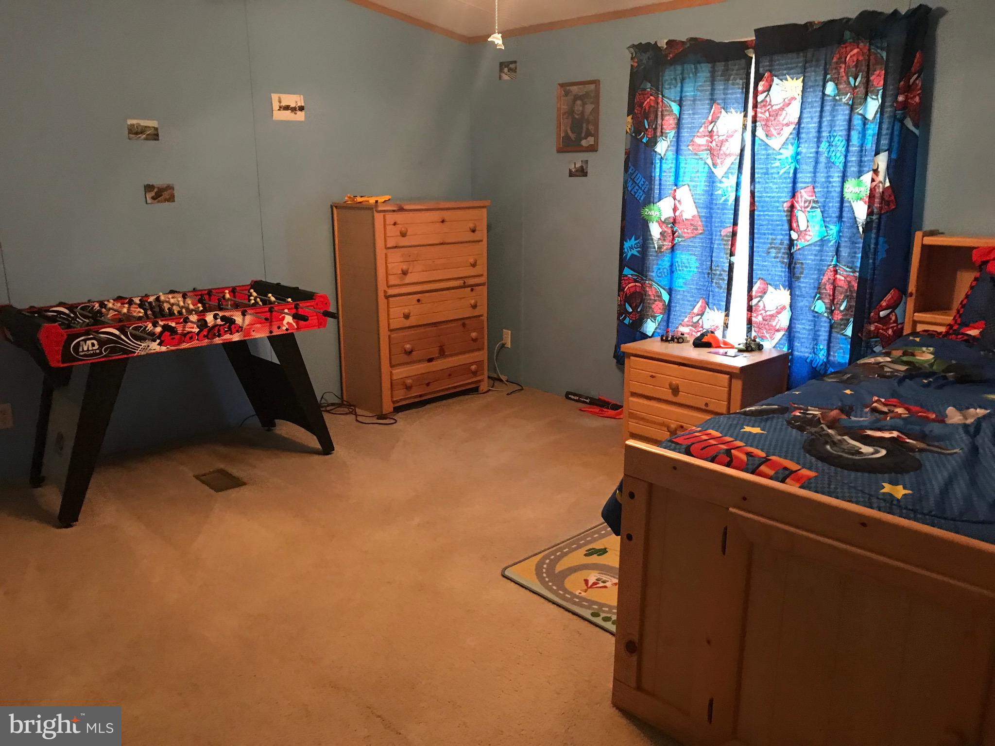 LAKESIDE VILLAGE - Residential