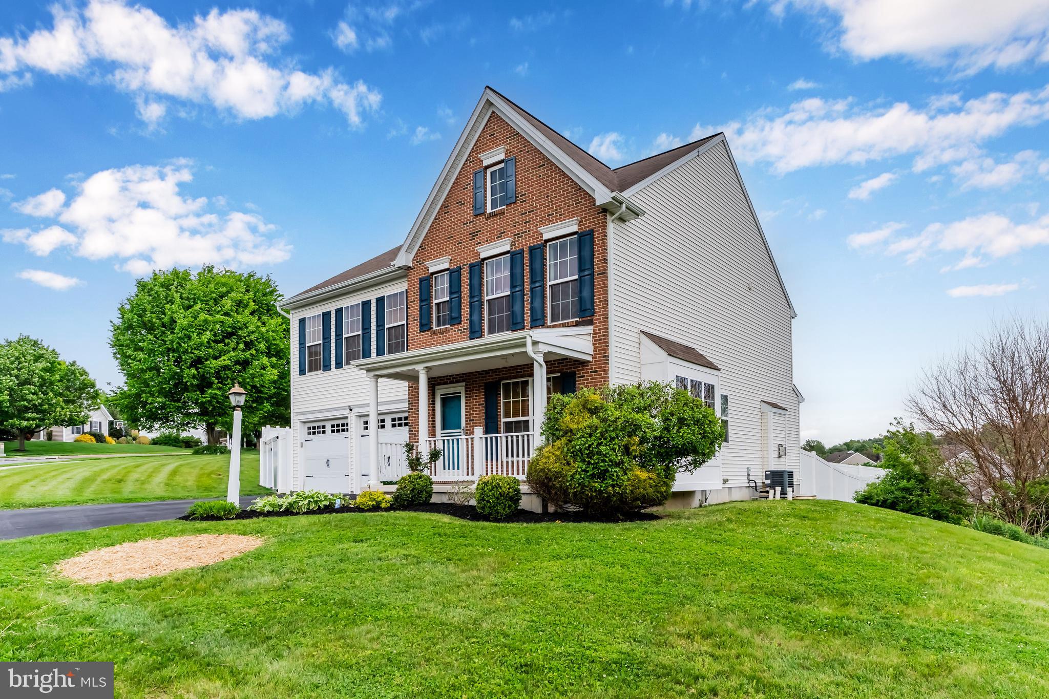 SAGE HILL - Residential
