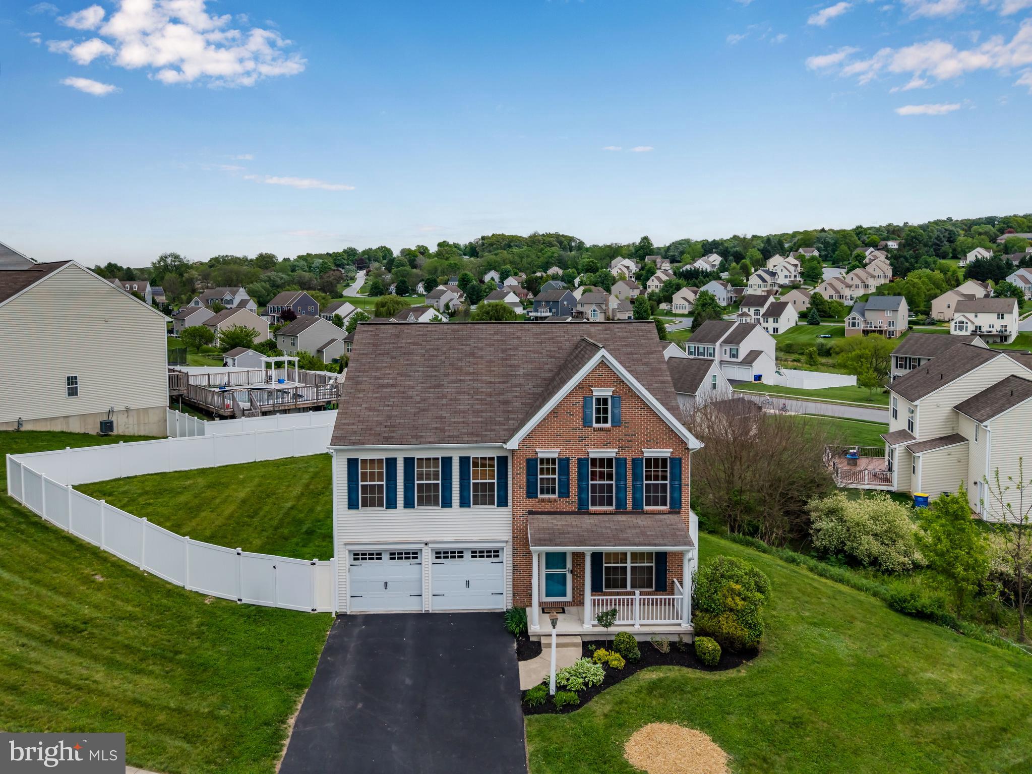 SAGE HILL - Residential