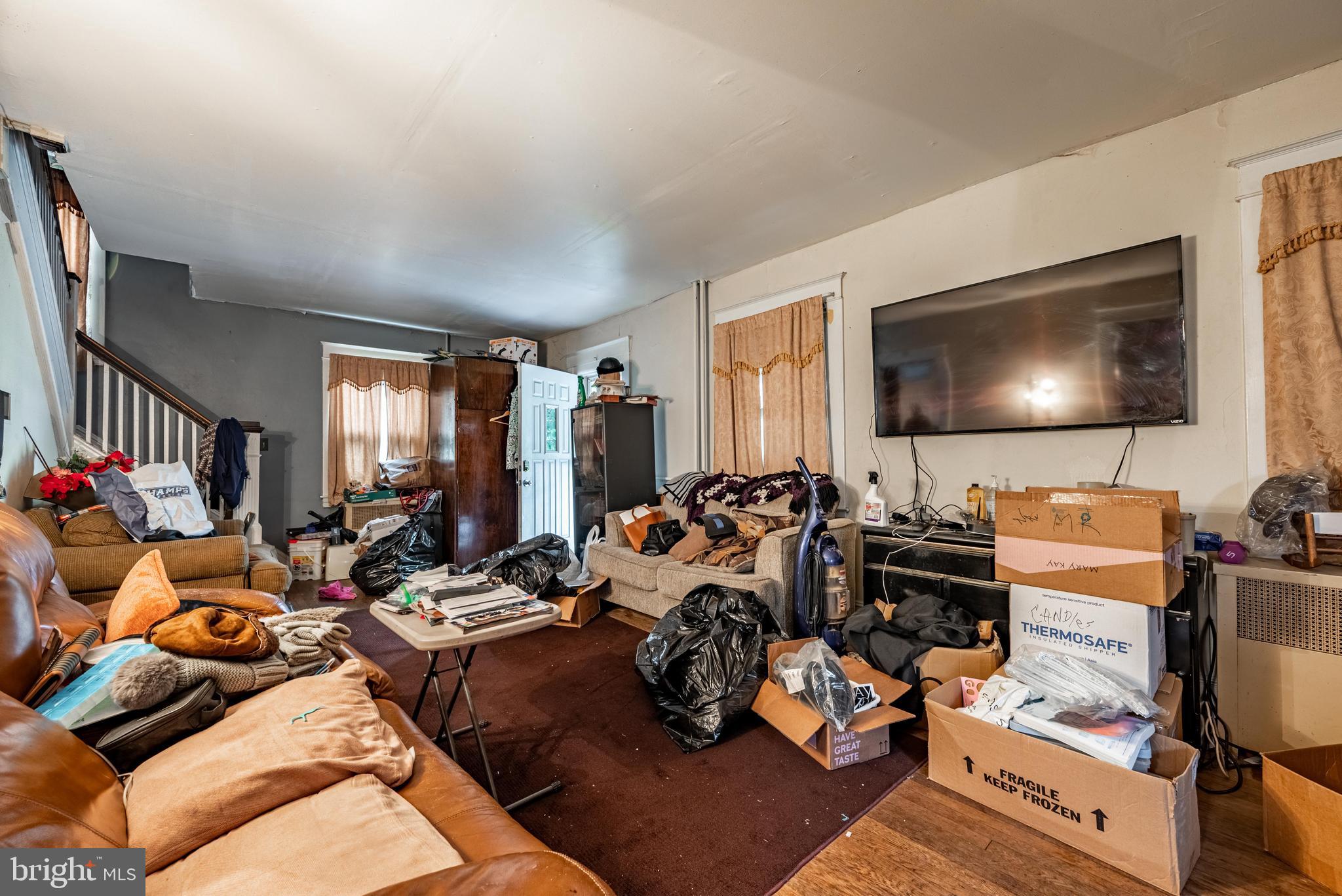 HOWARD PARK - Residential