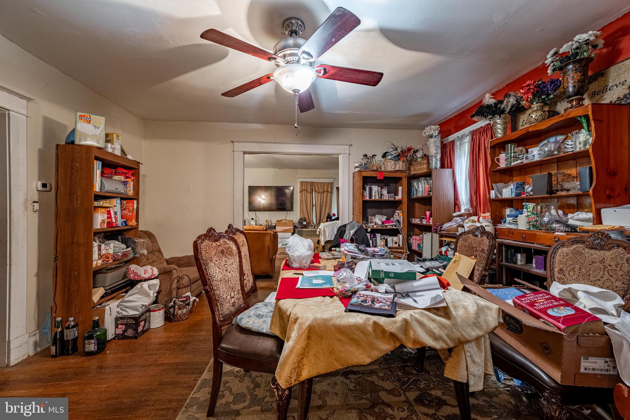 HOWARD PARK - Residential