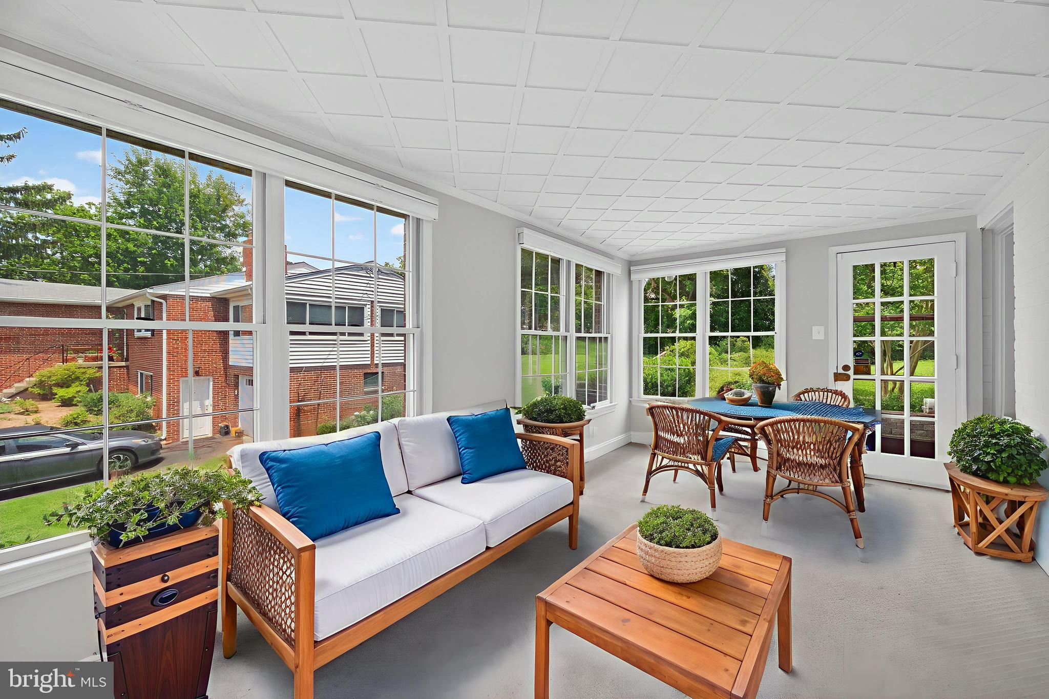 MEADOWOOD - Residential