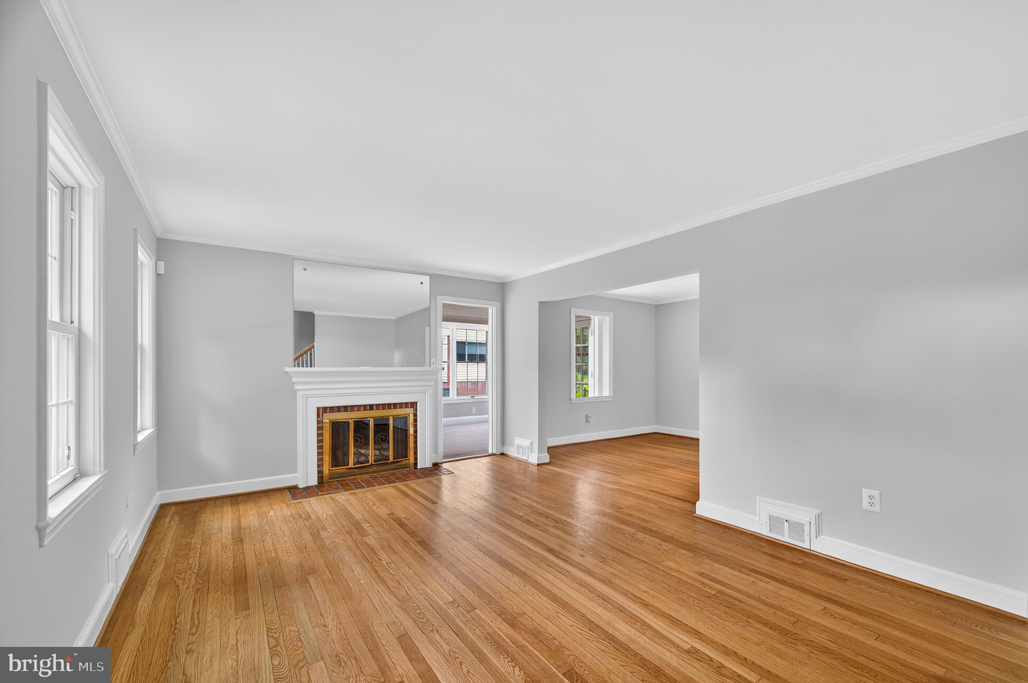 MEADOWOOD - Residential