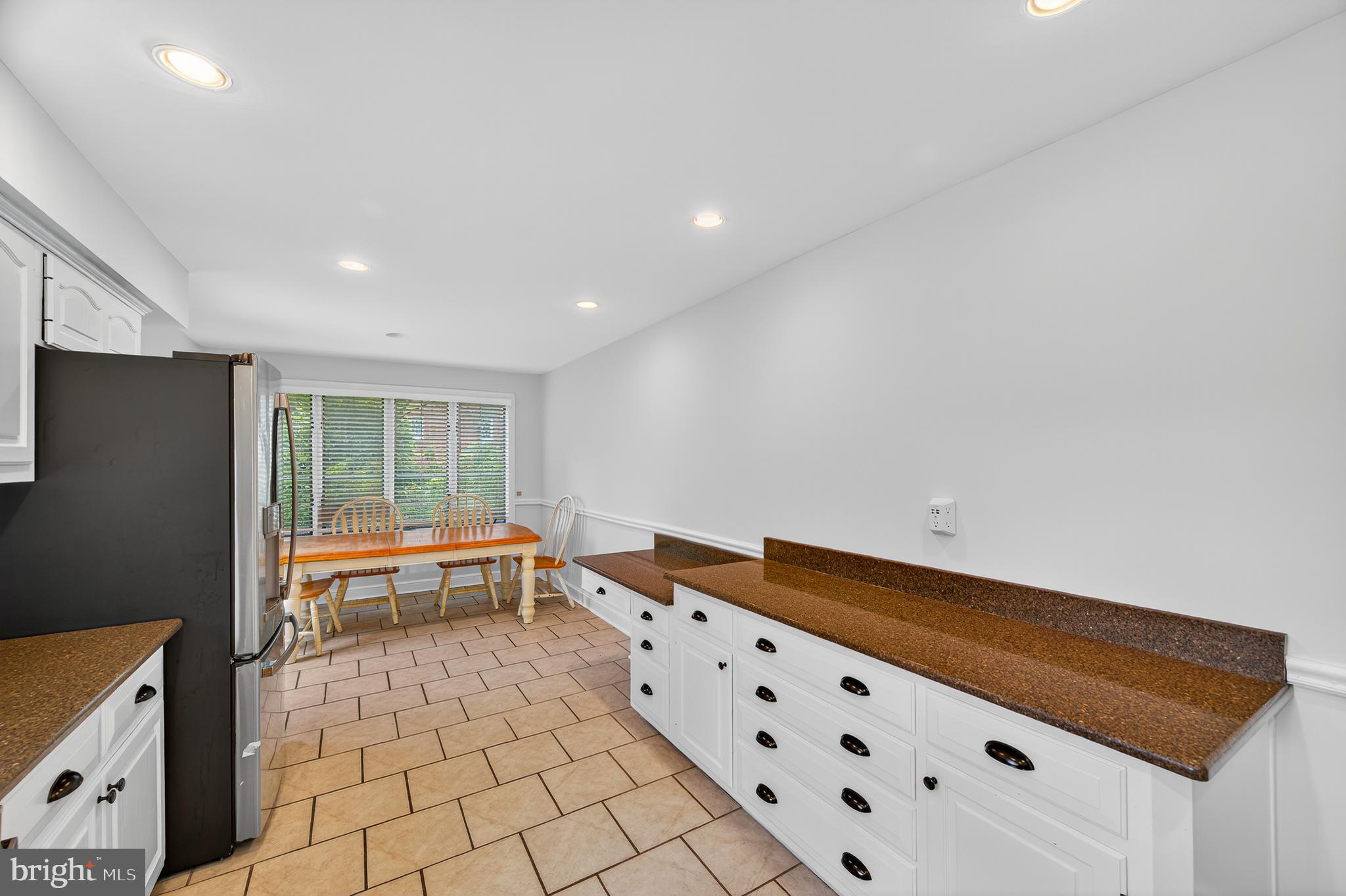 MEADOWOOD - Residential