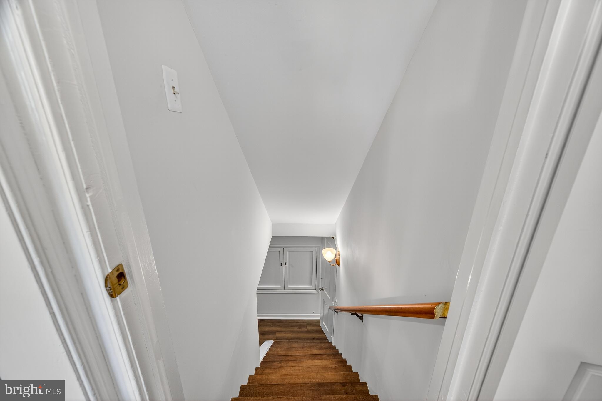 MEADOWOOD - Residential