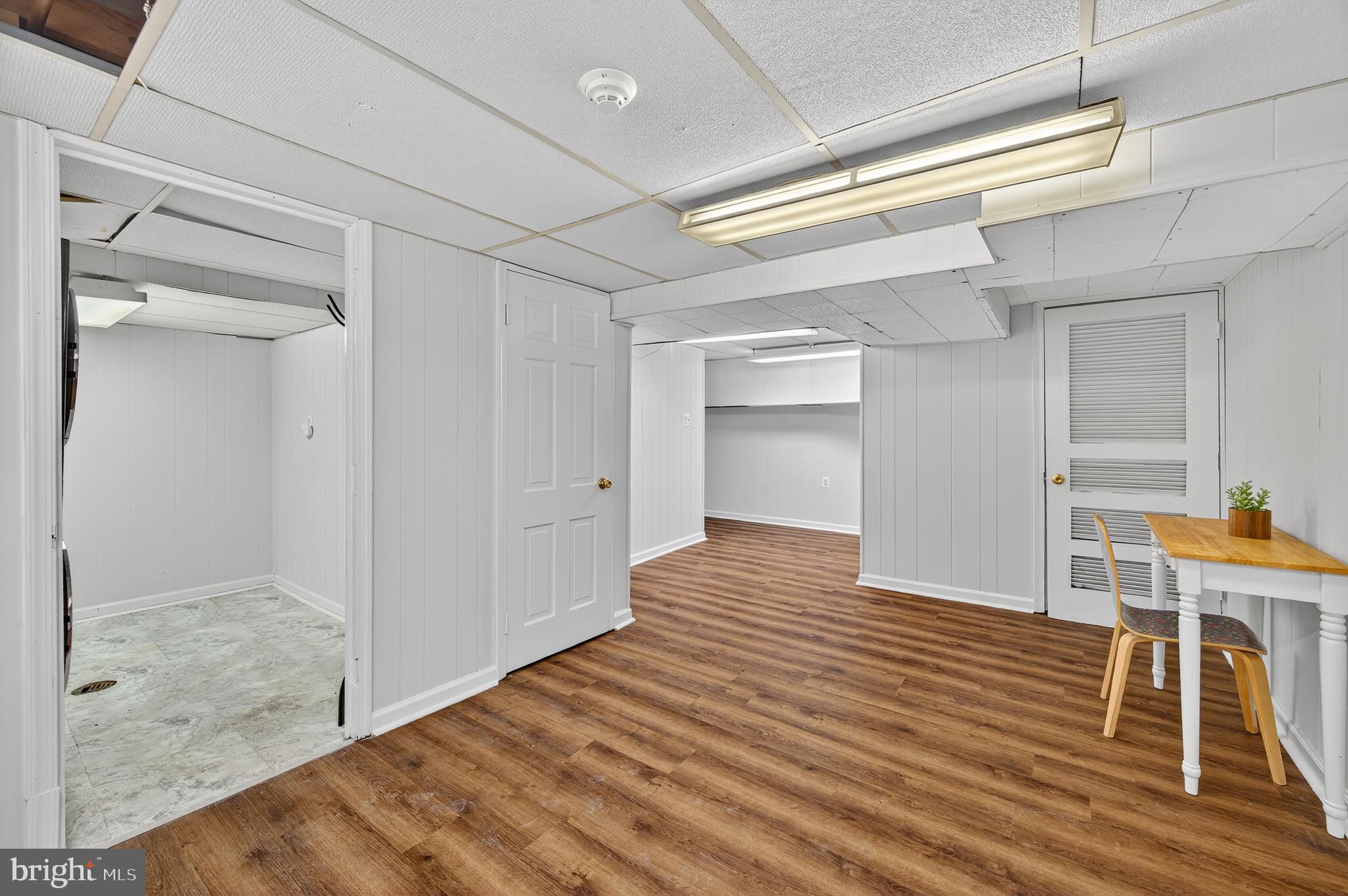 MEADOWOOD - Residential