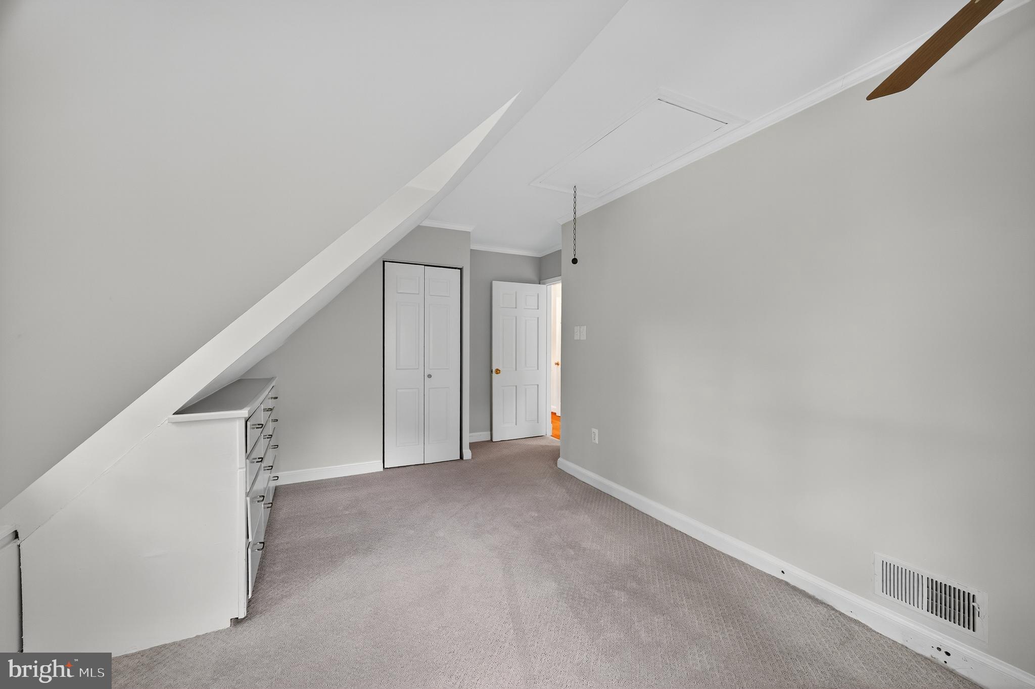 MEADOWOOD - Residential