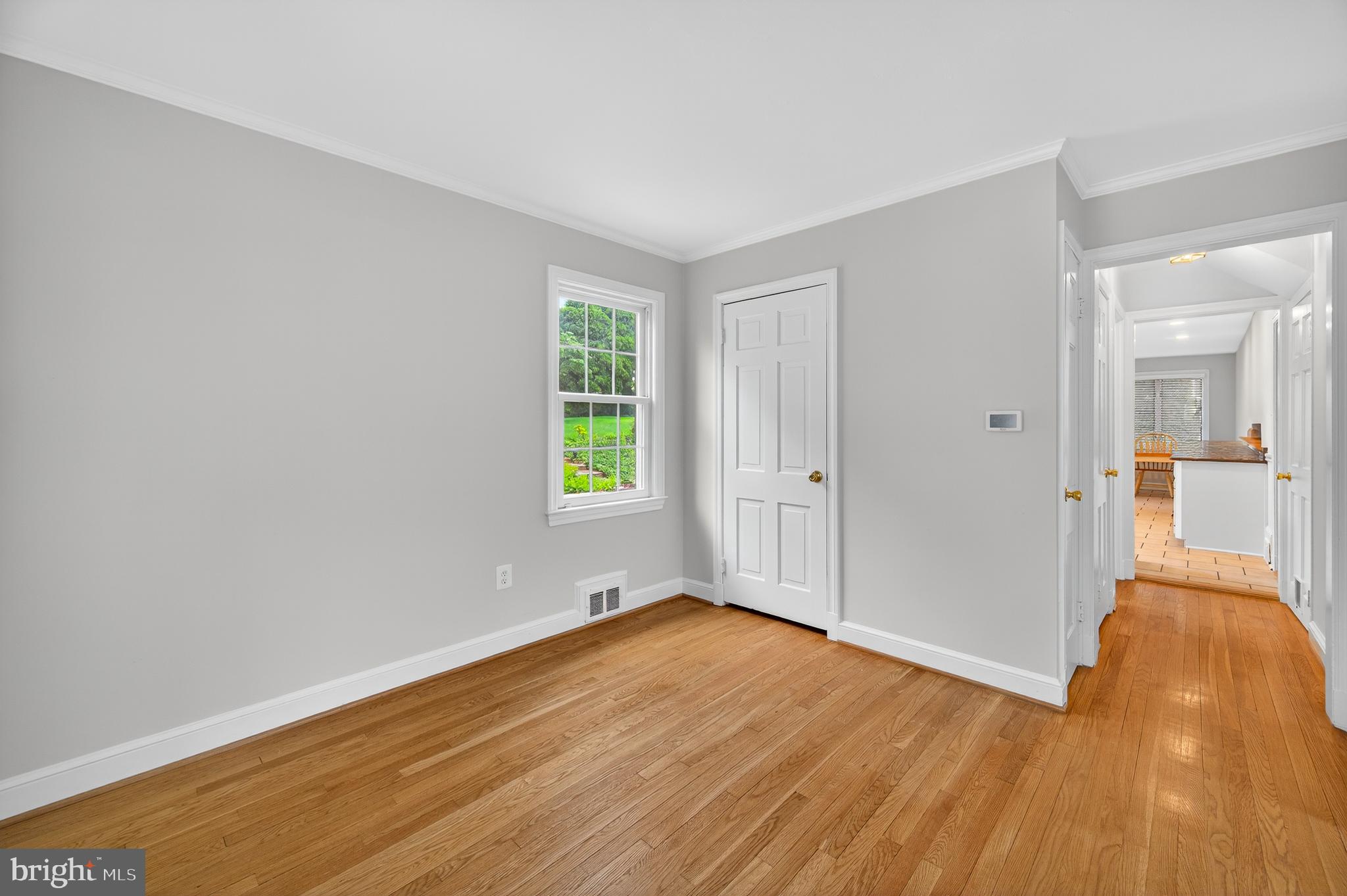 MEADOWOOD - Residential