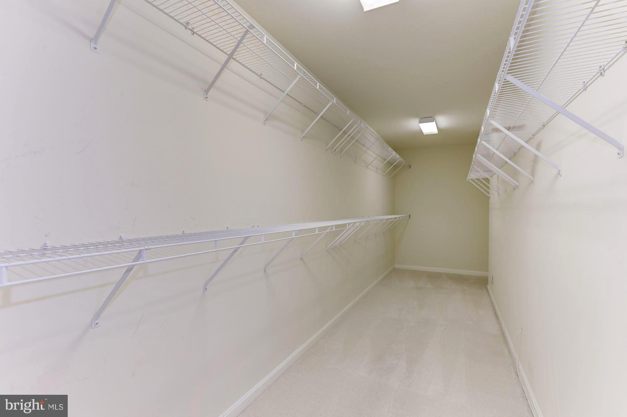 THE RIDINGS AT BLUE SPRING - Residential Lease