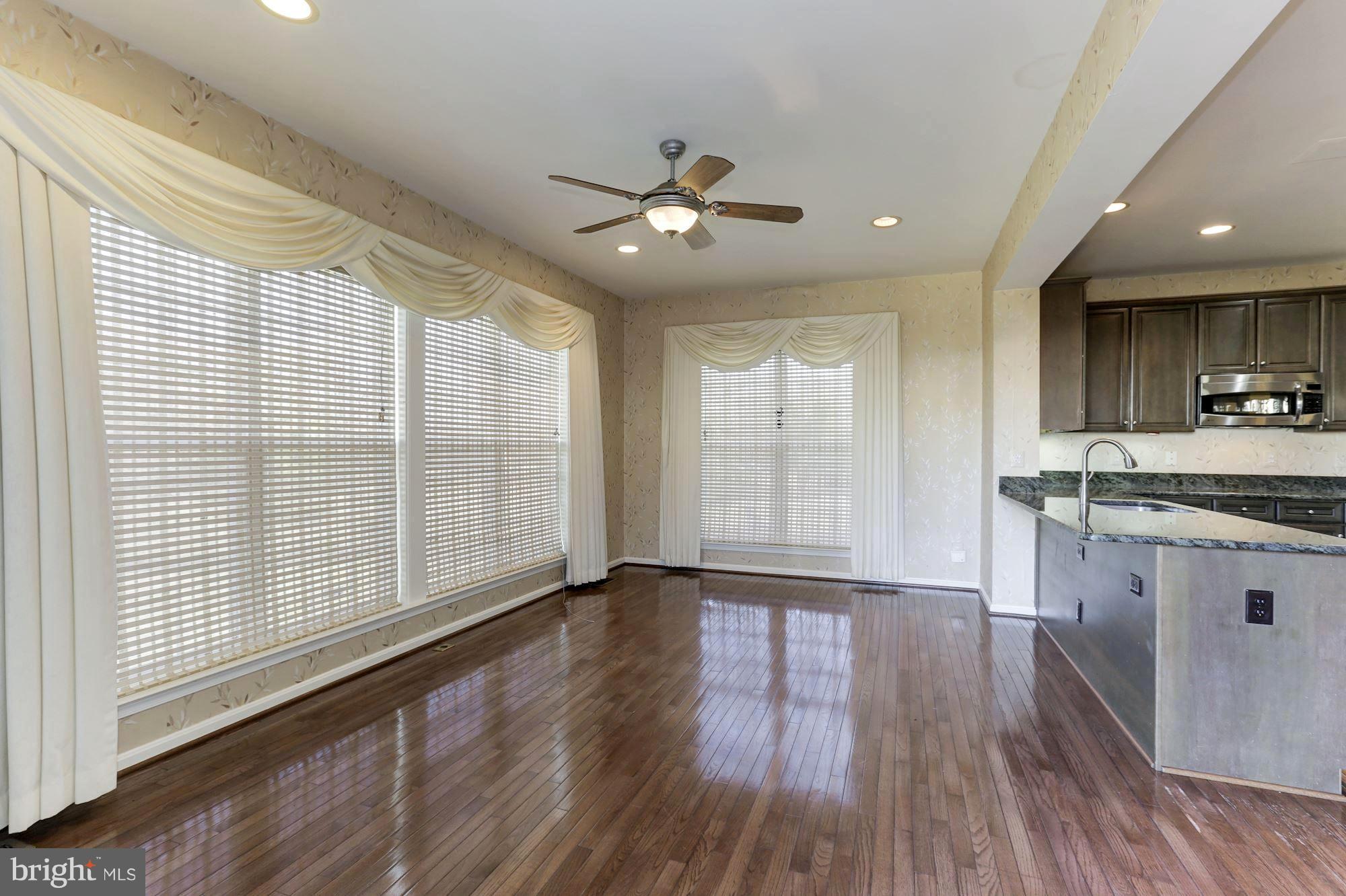 THE RIDINGS AT BLUE SPRING - Residential Lease