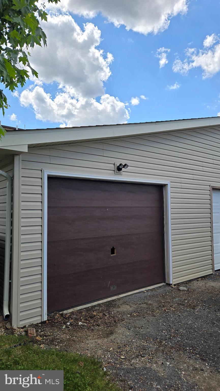 KENSINGTON HEIGHTS - Residential