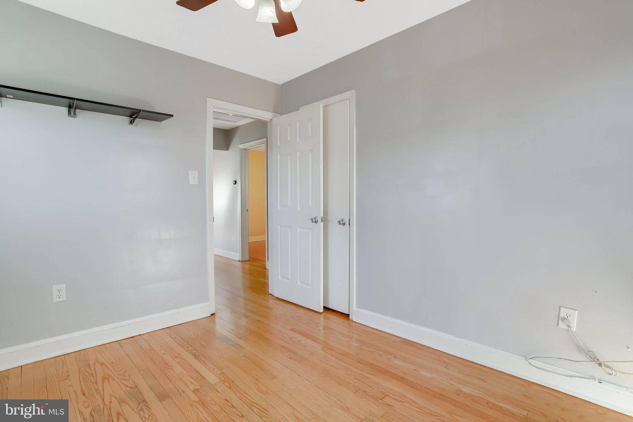 WAVERLY HILLS - Residential Lease