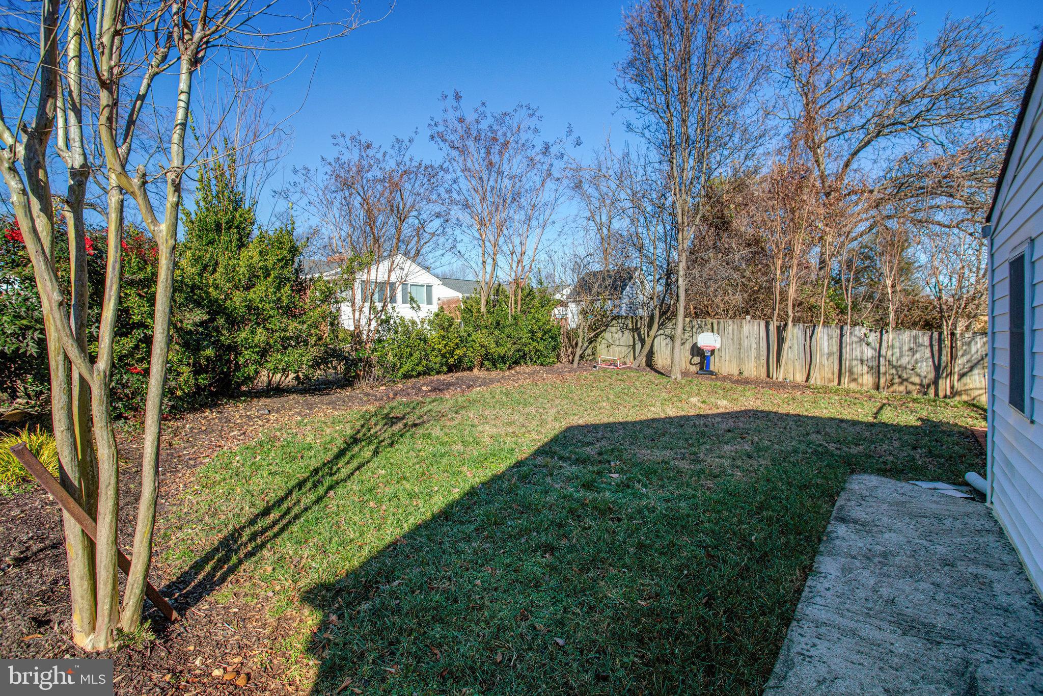 WAVERLY HILLS - Residential Lease