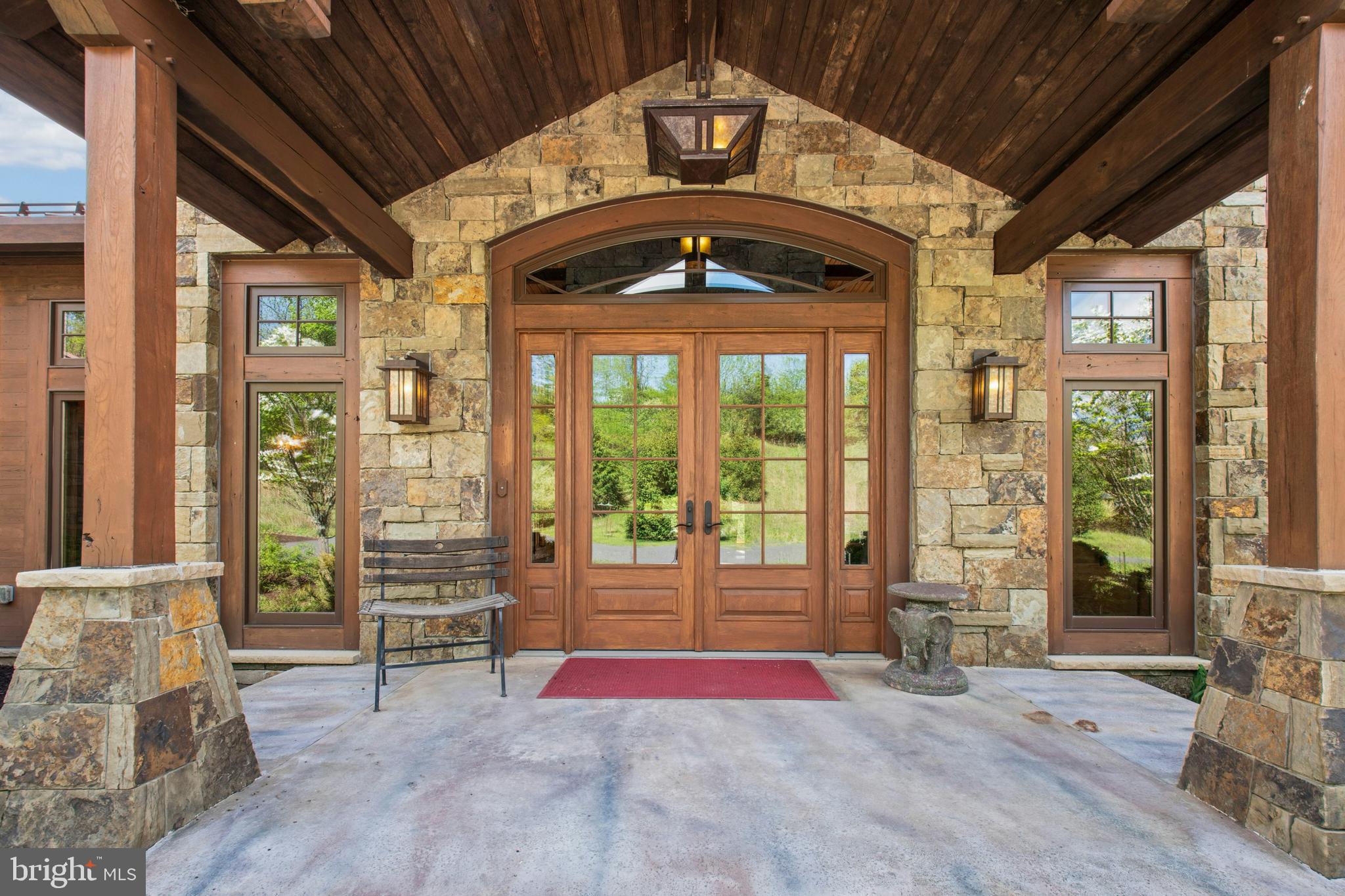 2042 FOLK ROAD