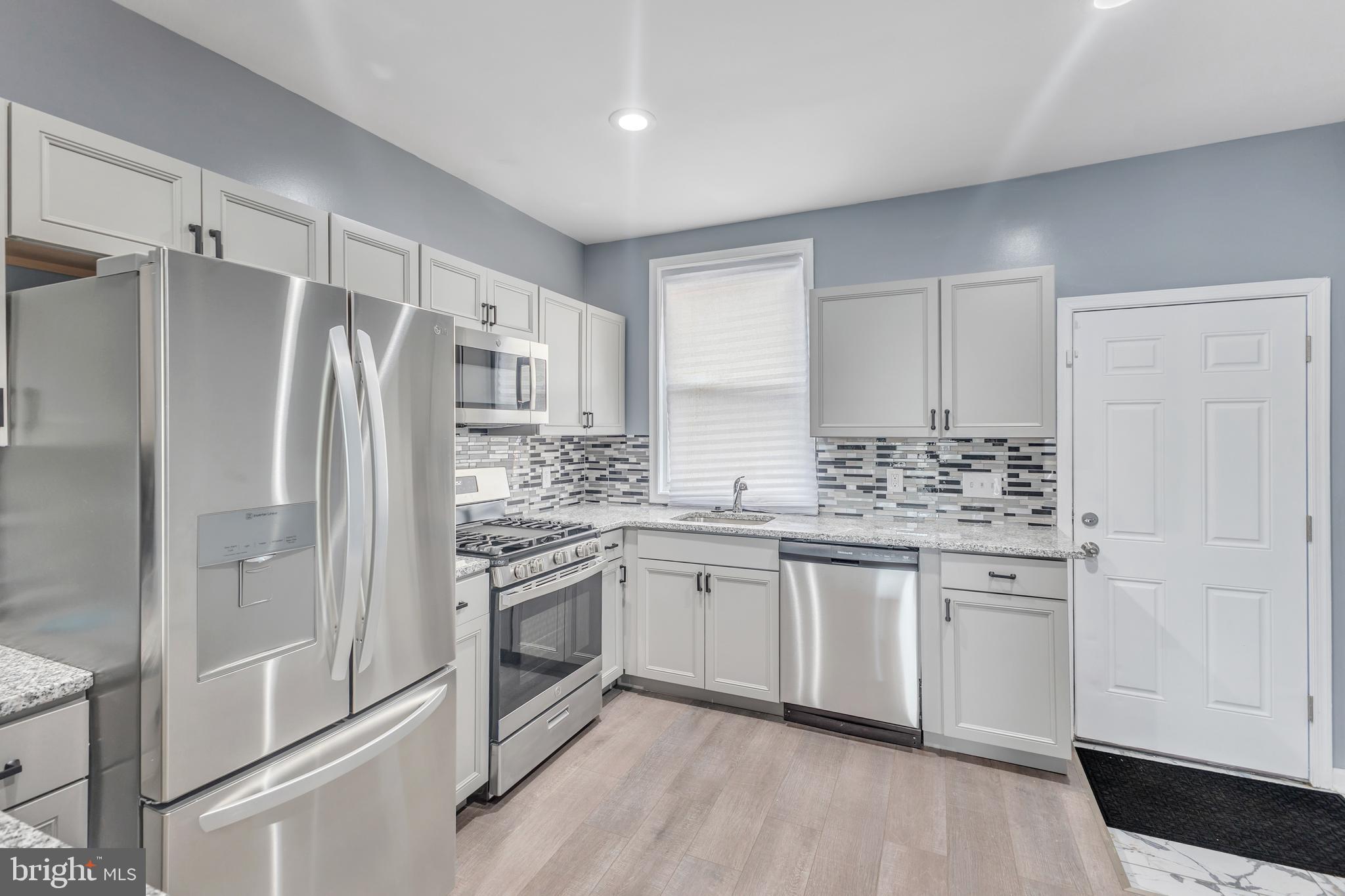 SHIPLEY HILL - Residential